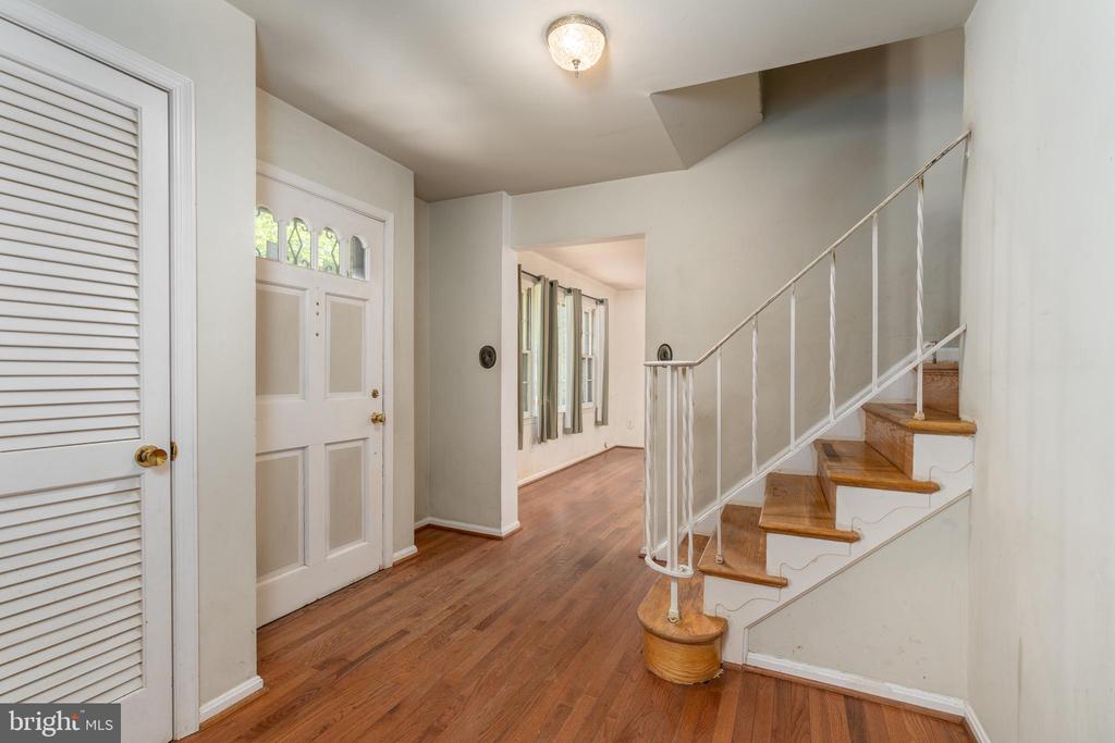 1621 ARBOR VIEW ROAD