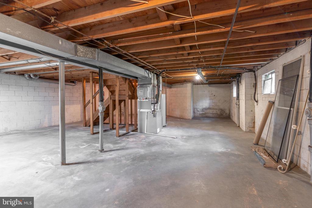 1621 ARBOR VIEW ROAD