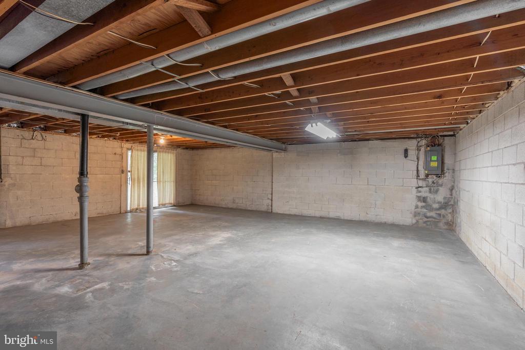 1621 ARBOR VIEW ROAD