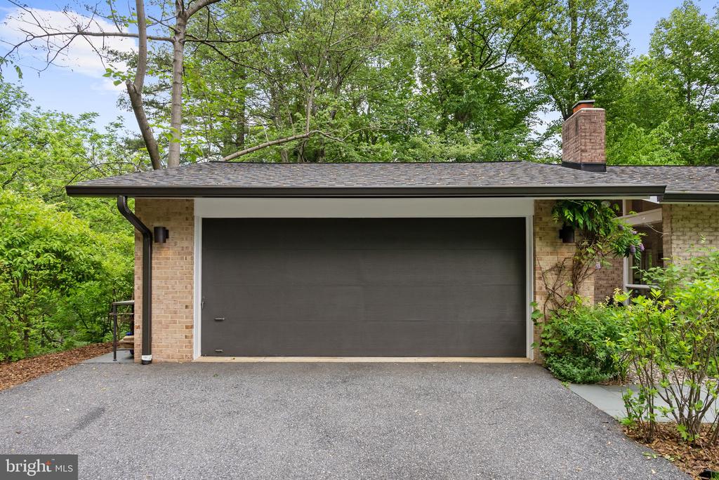8034 PARK OVERLOOK DRIVE