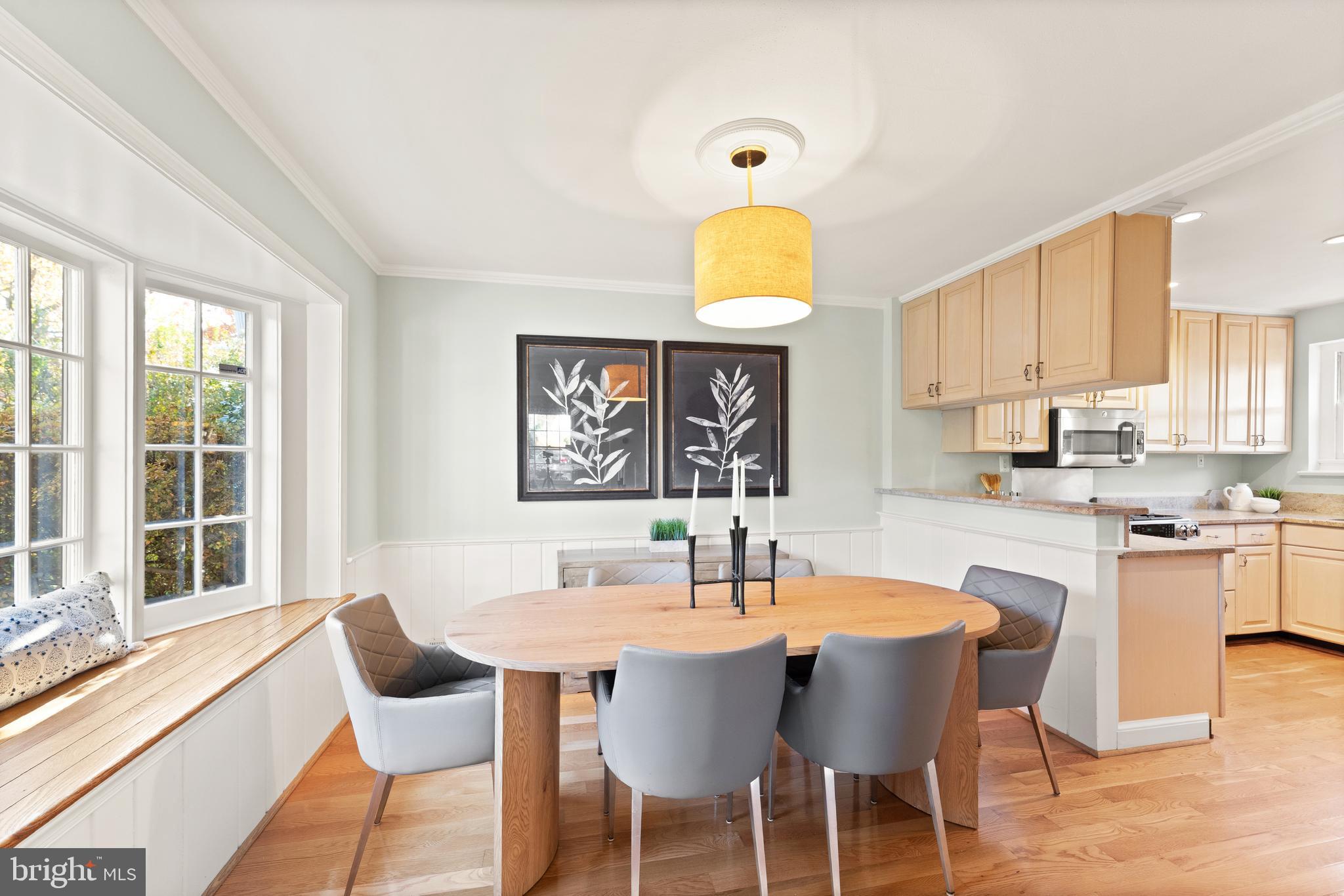 850 N KENSINGTON STREET