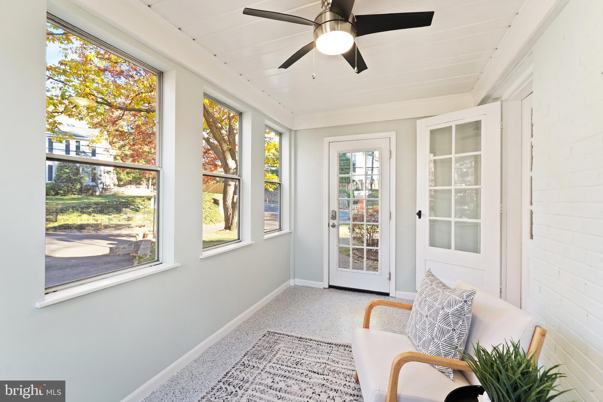 850 N KENSINGTON STREET