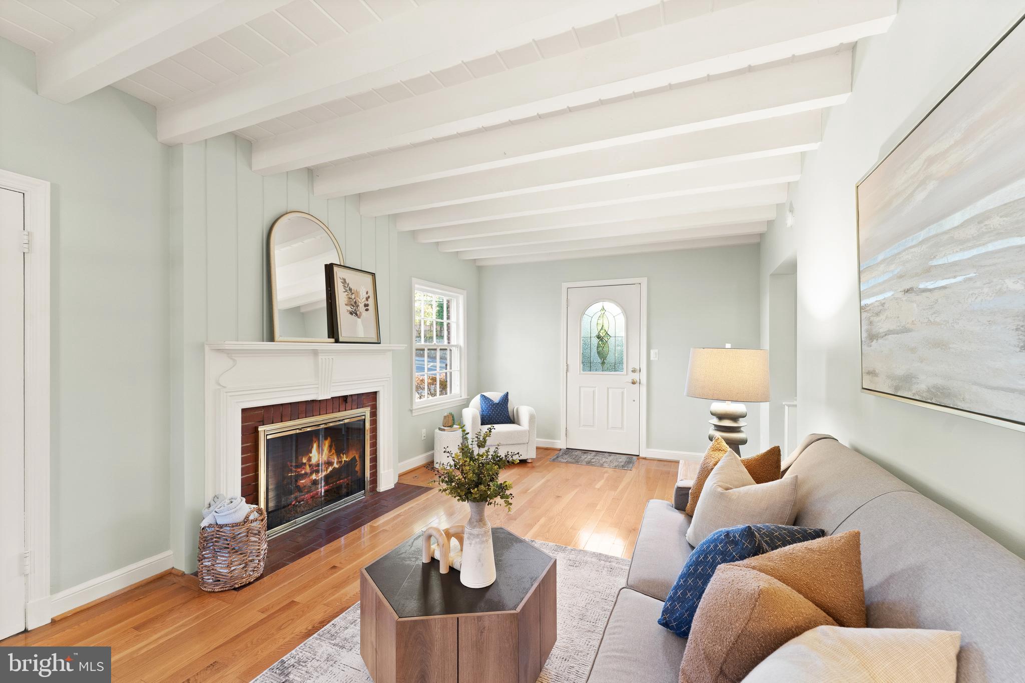 850 N KENSINGTON STREET