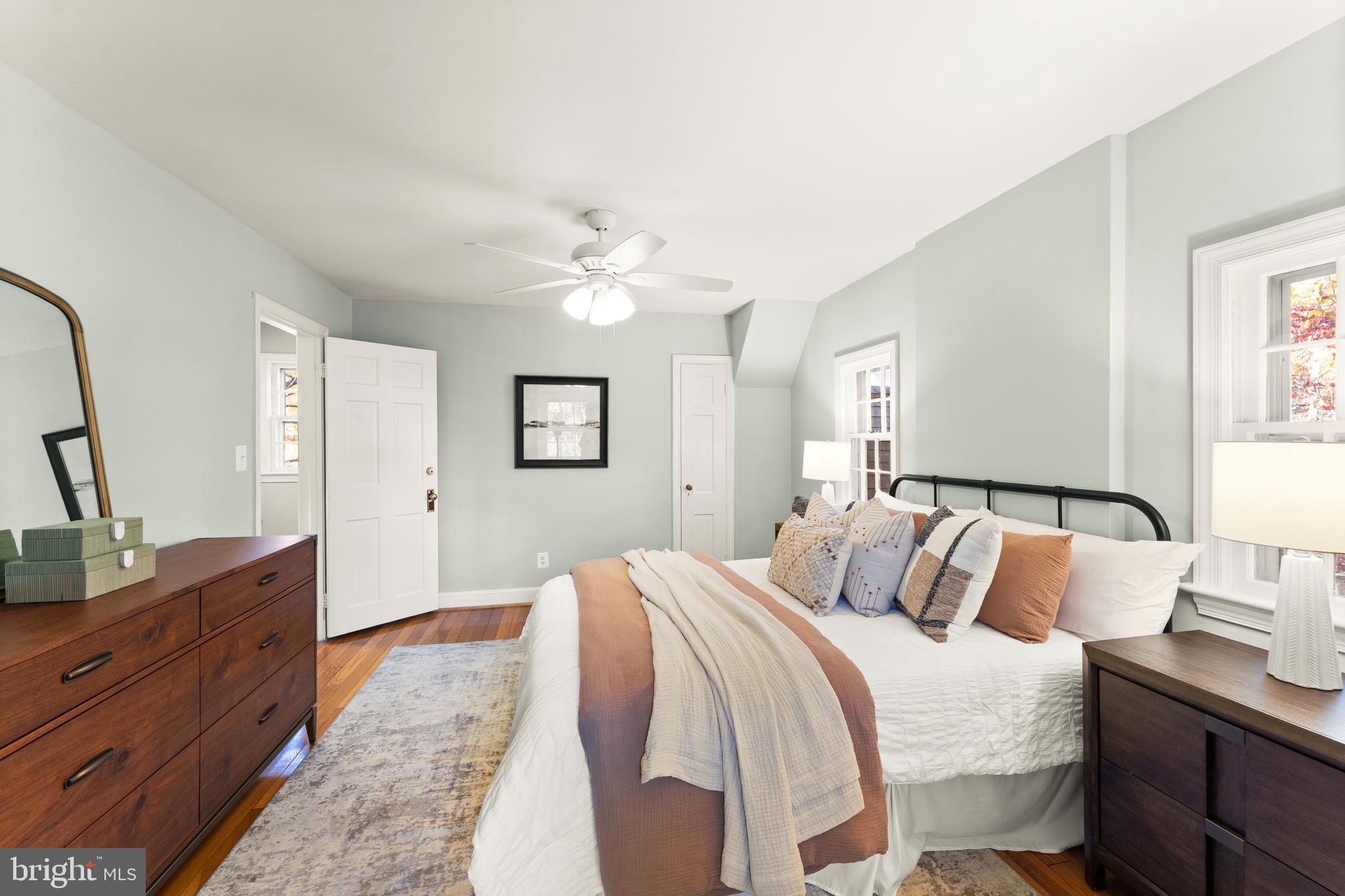 850 N KENSINGTON STREET