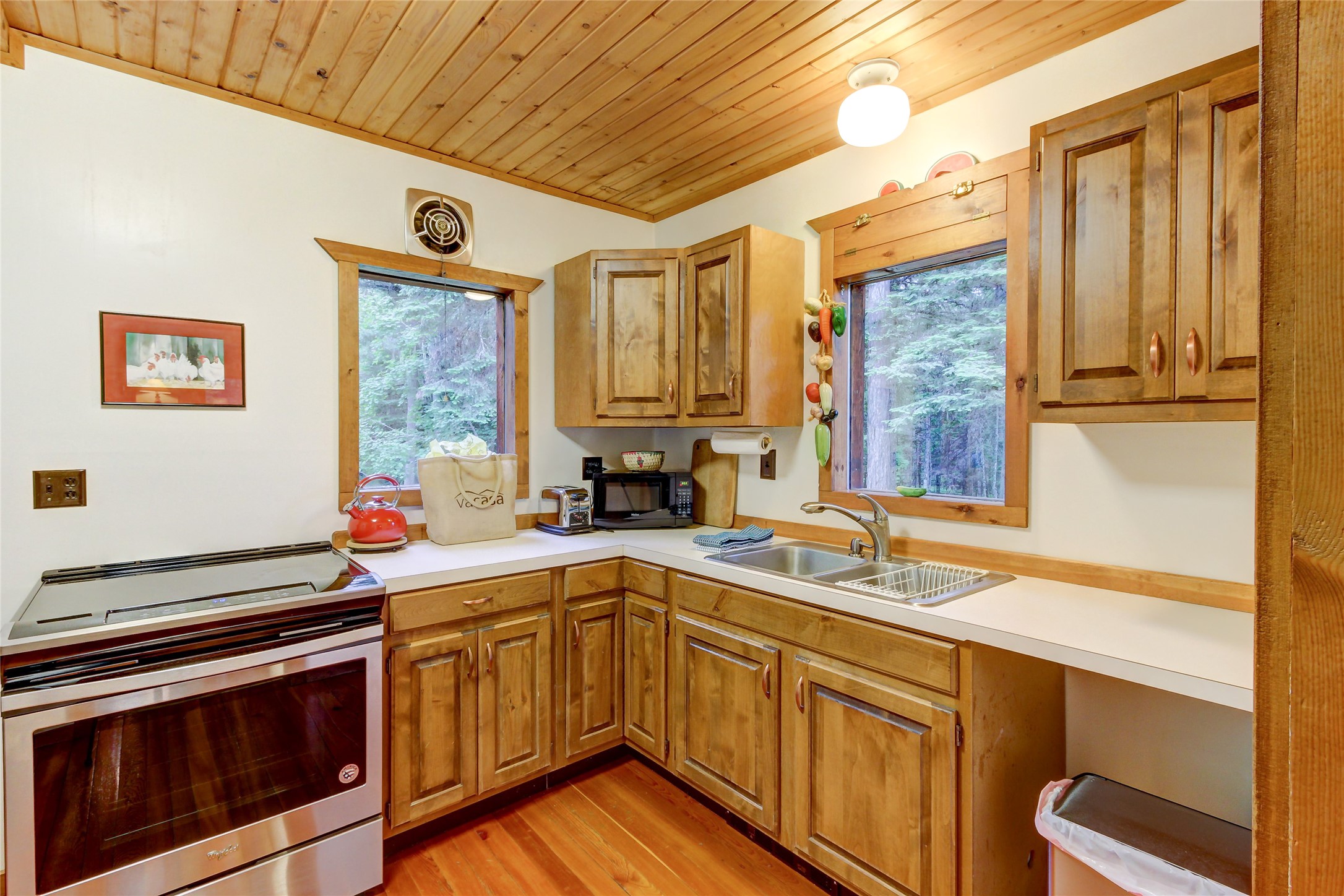 3265 Foothill Road