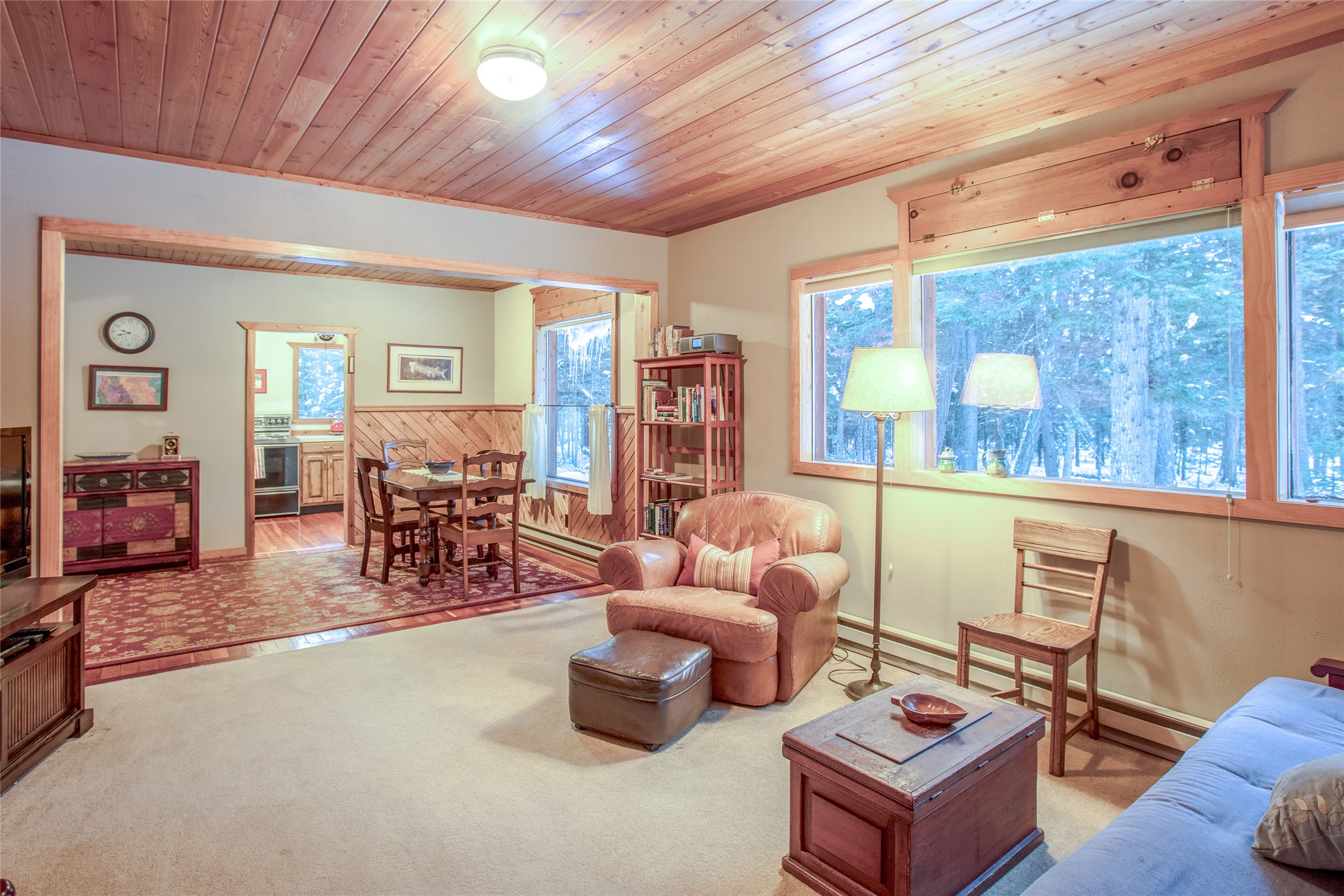3265 Foothill Road