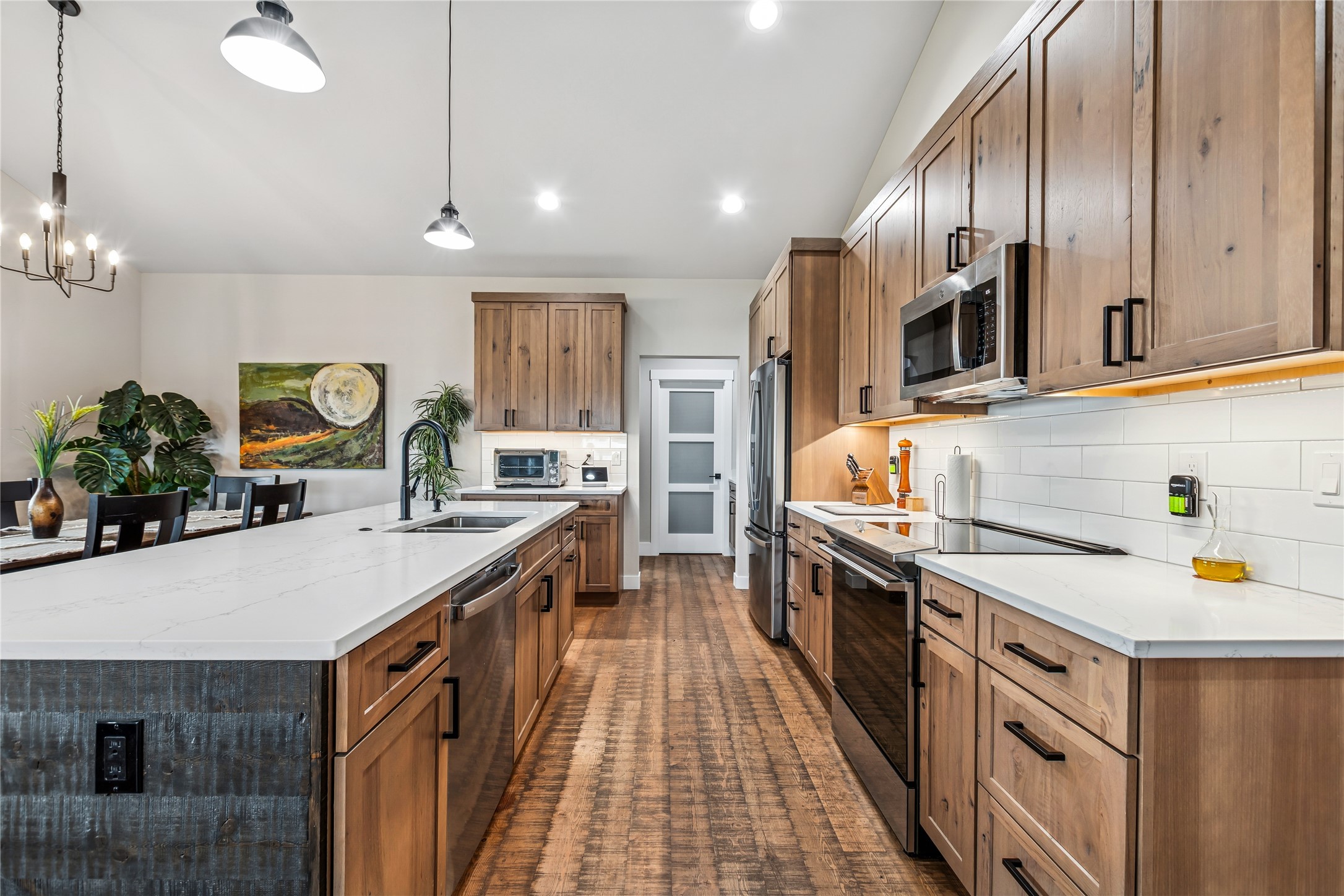 501 Wheatland Lane