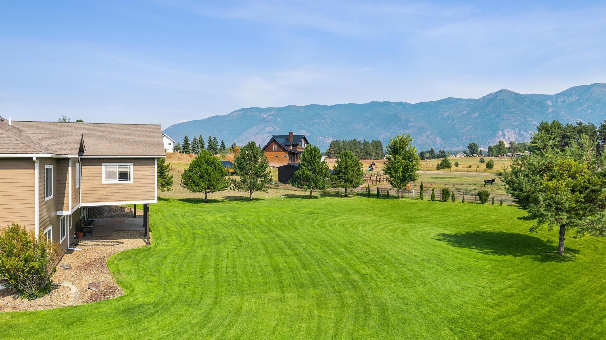 115 Scotch Pine Lane