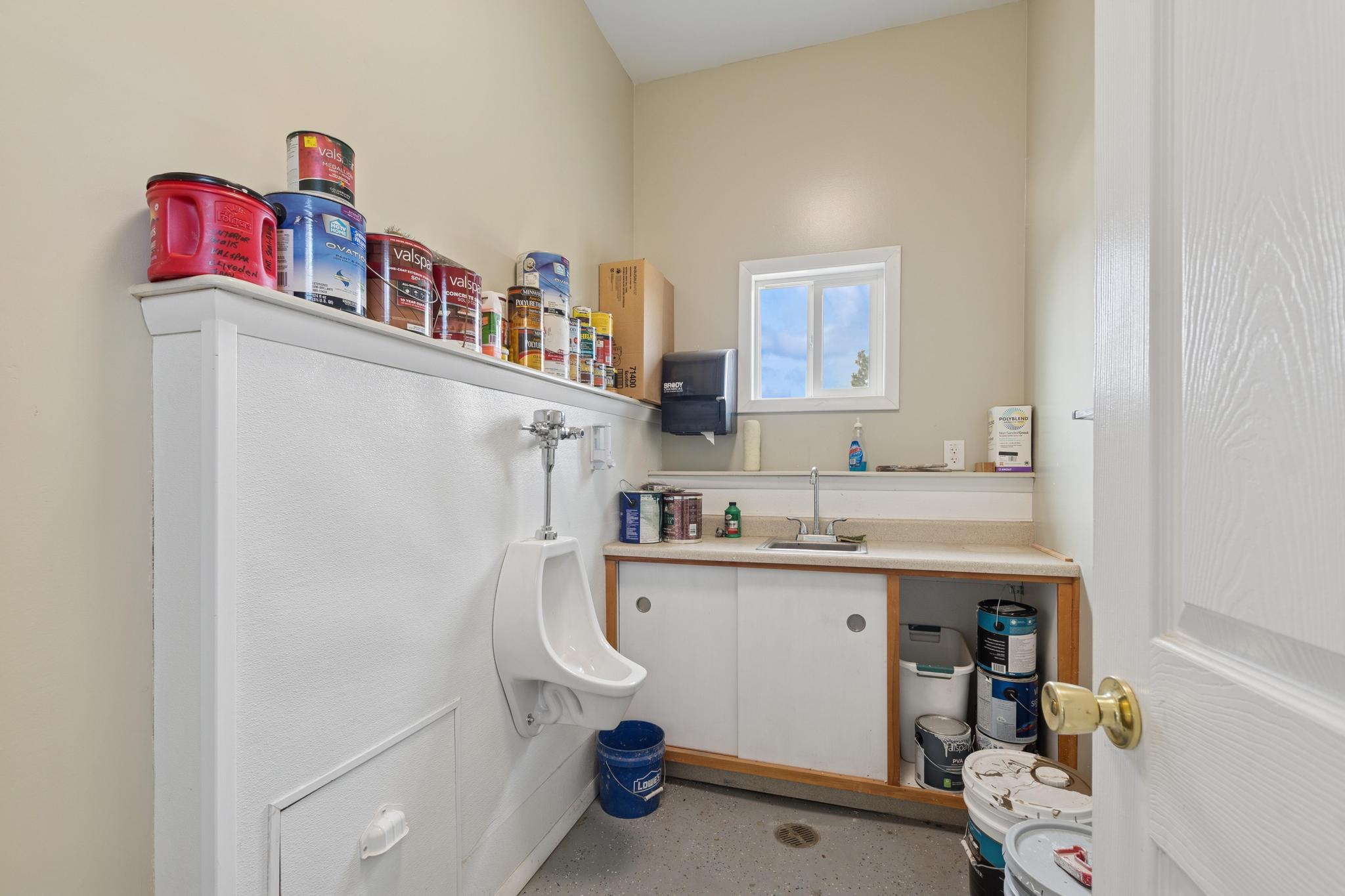 115 Scotch Pine Lane