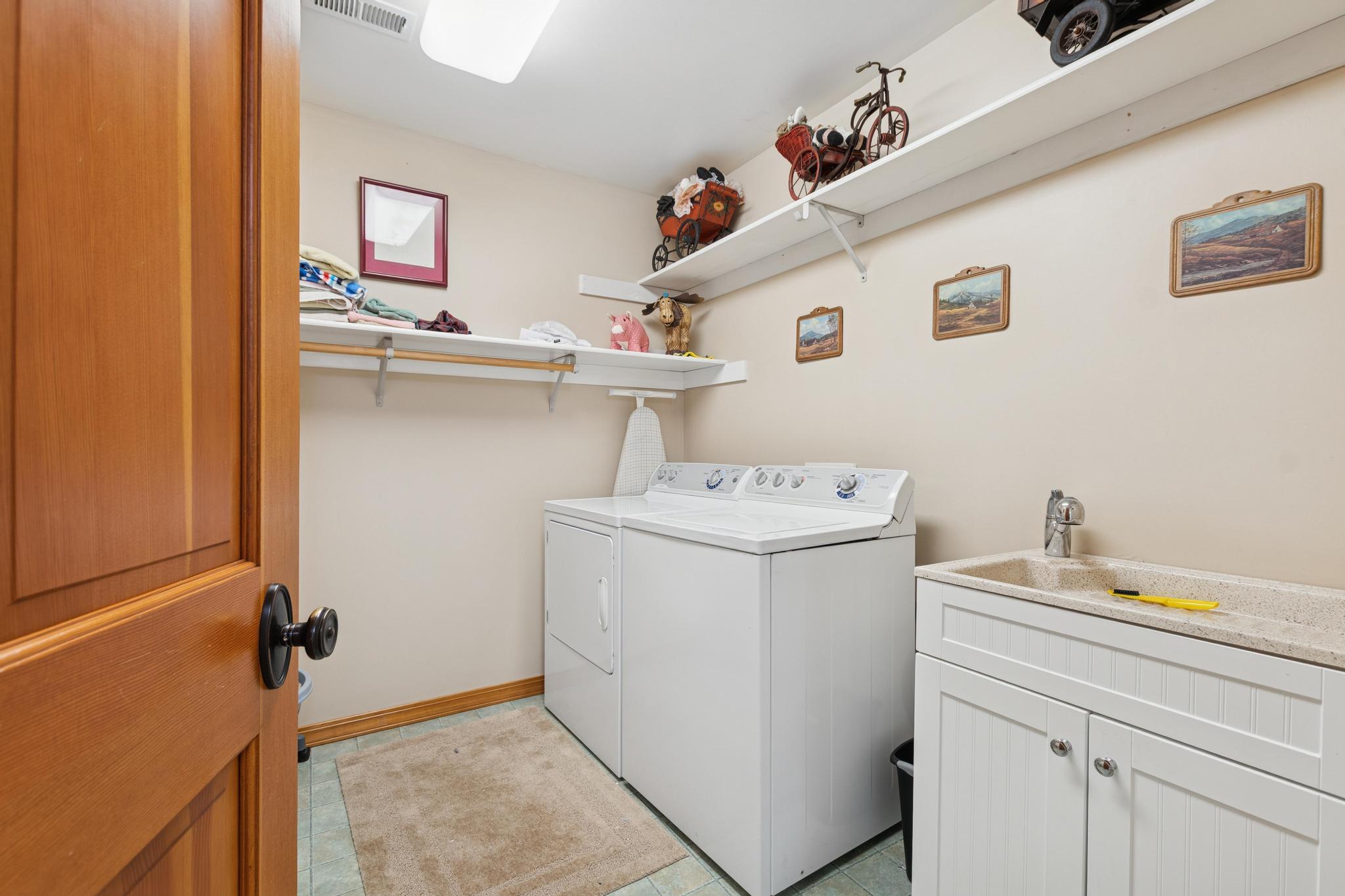 115 Scotch Pine Lane