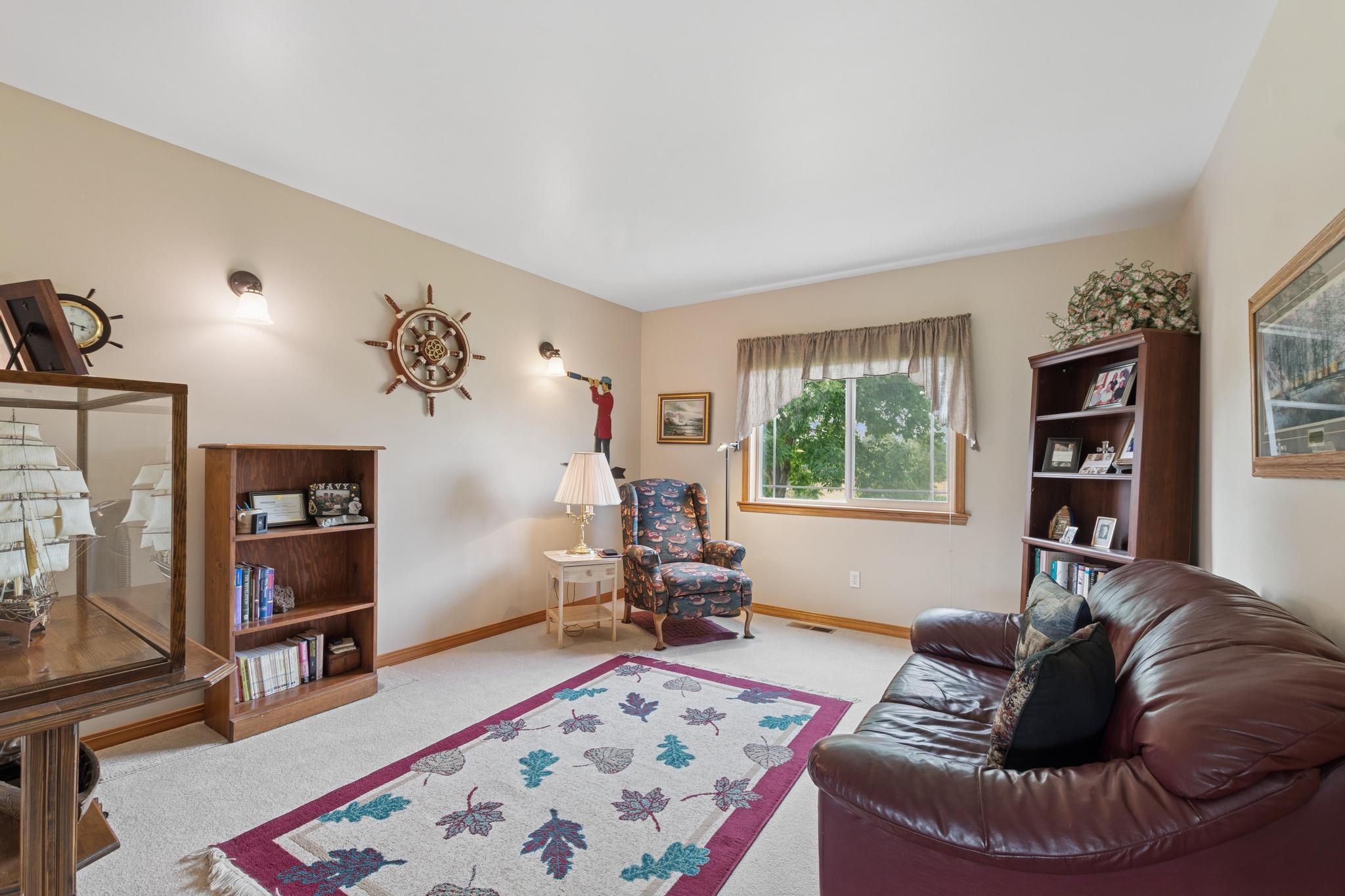 115 Scotch Pine Lane