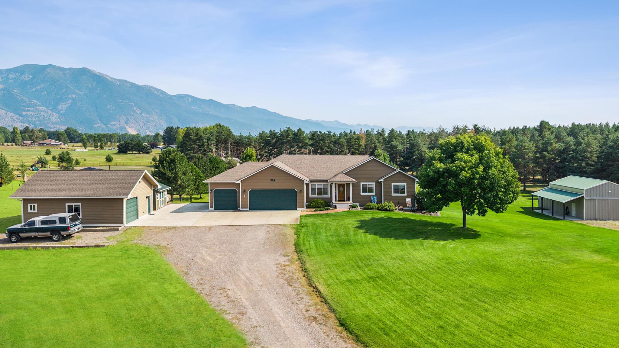 115 Scotch Pine Lane