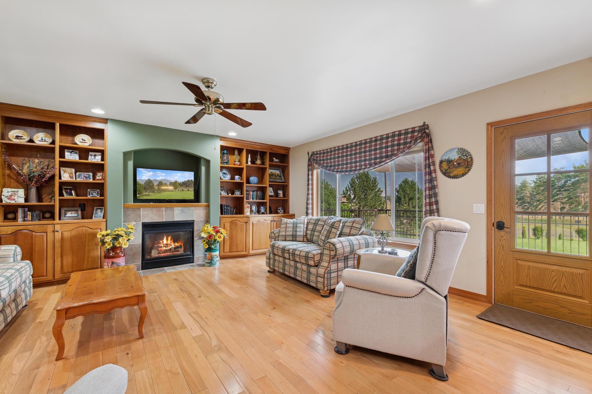 115 Scotch Pine Lane