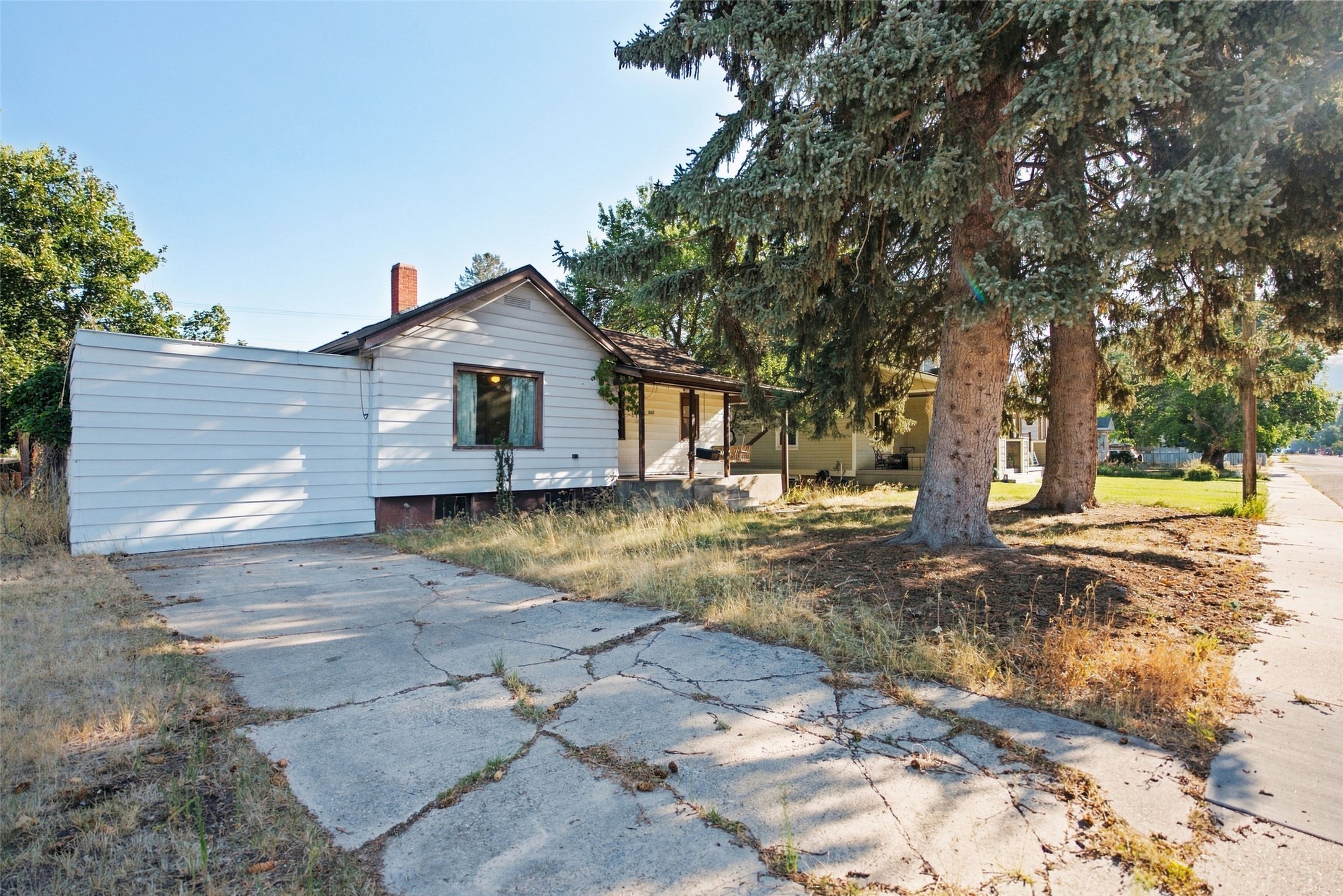 520 W Kent Avenue