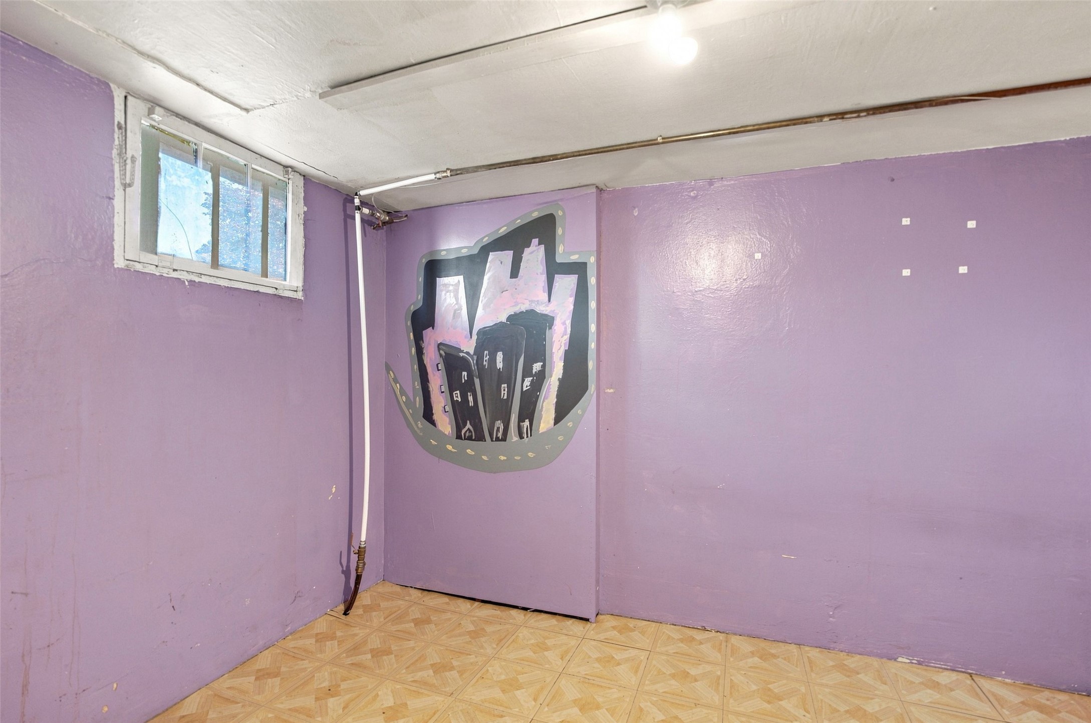 520 W Kent Avenue