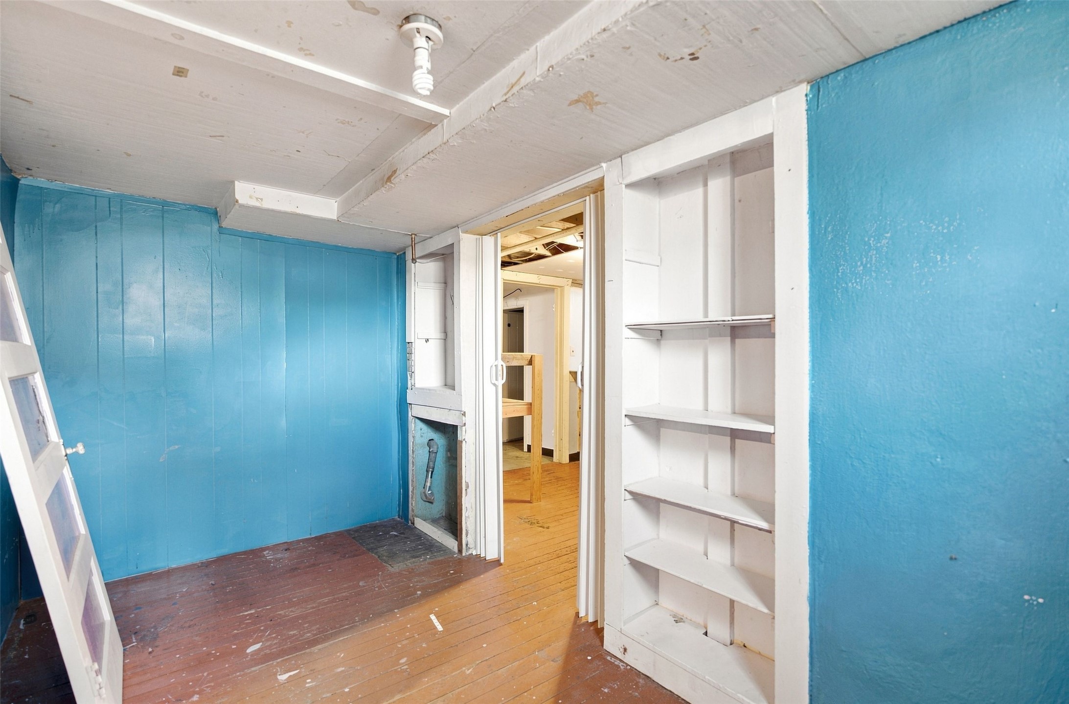520 W Kent Avenue