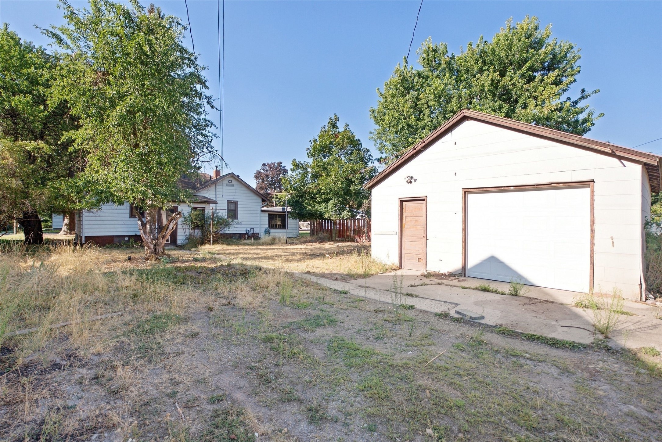520 W Kent Avenue