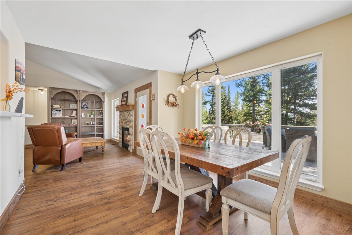 57 Cottonwood Creek Road