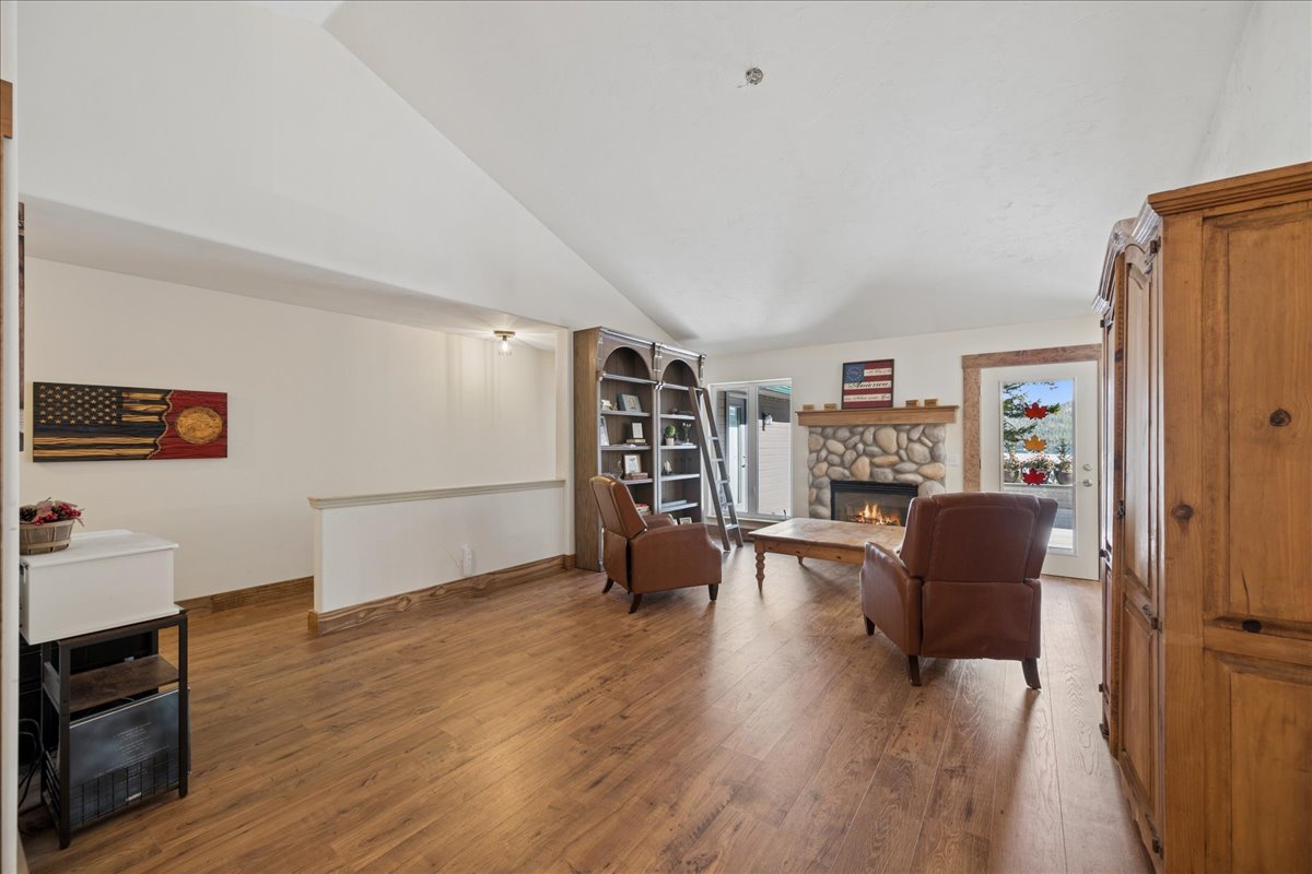 57 Cottonwood Creek Road