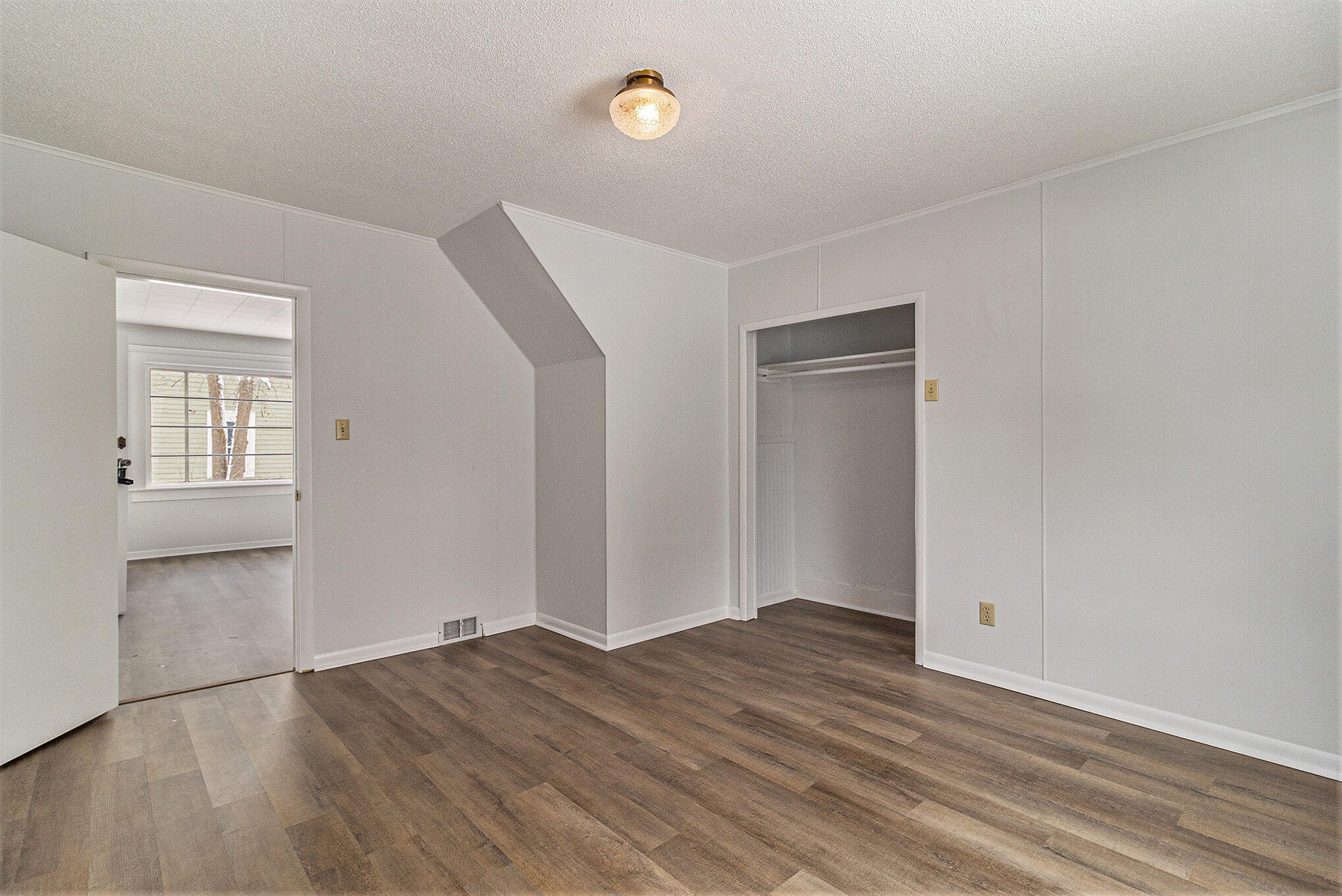 811 S Division Street