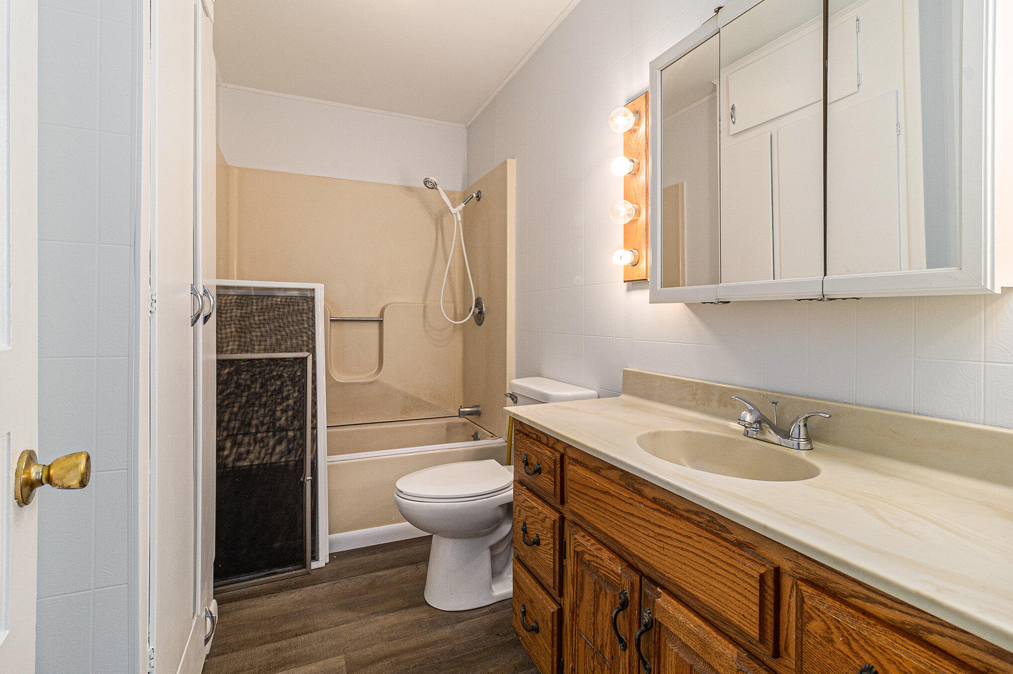 811 S Division Street