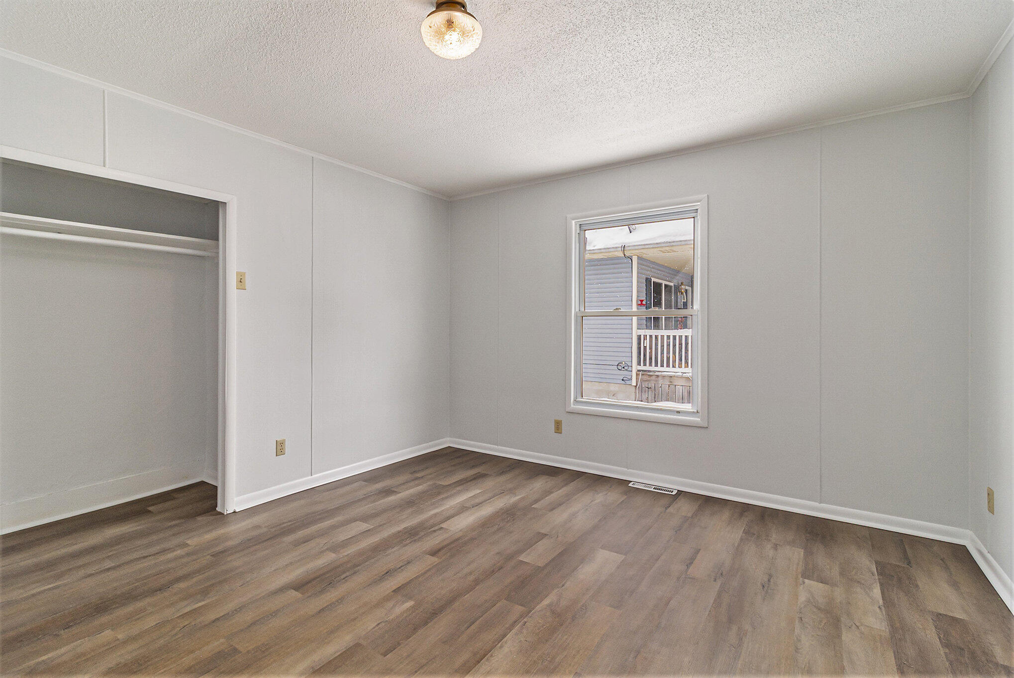 811 S Division Street