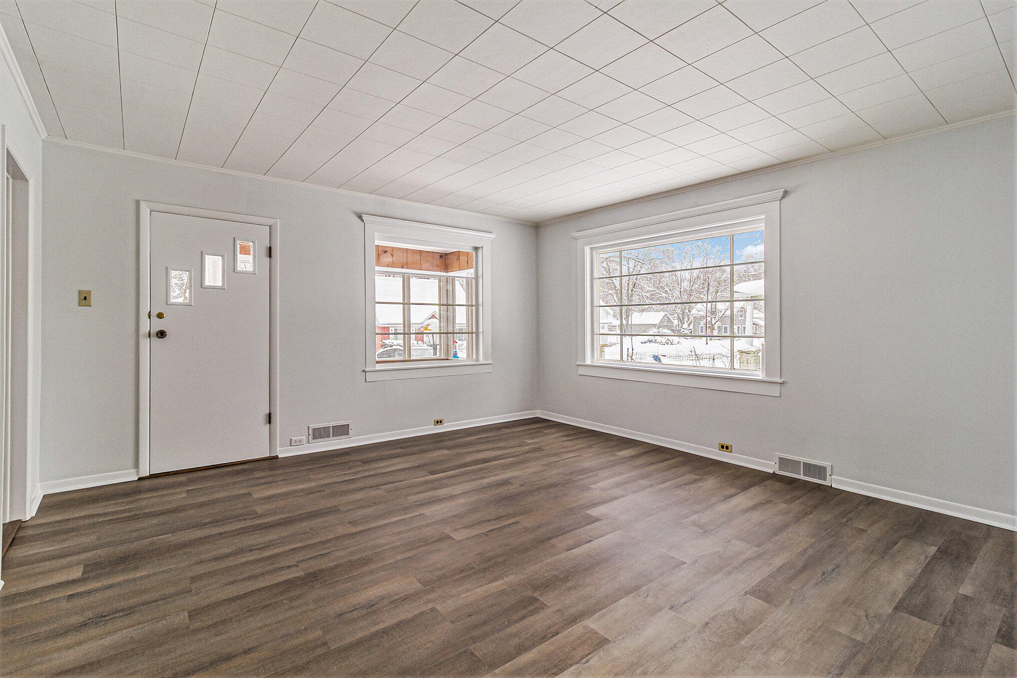 811 S Division Street