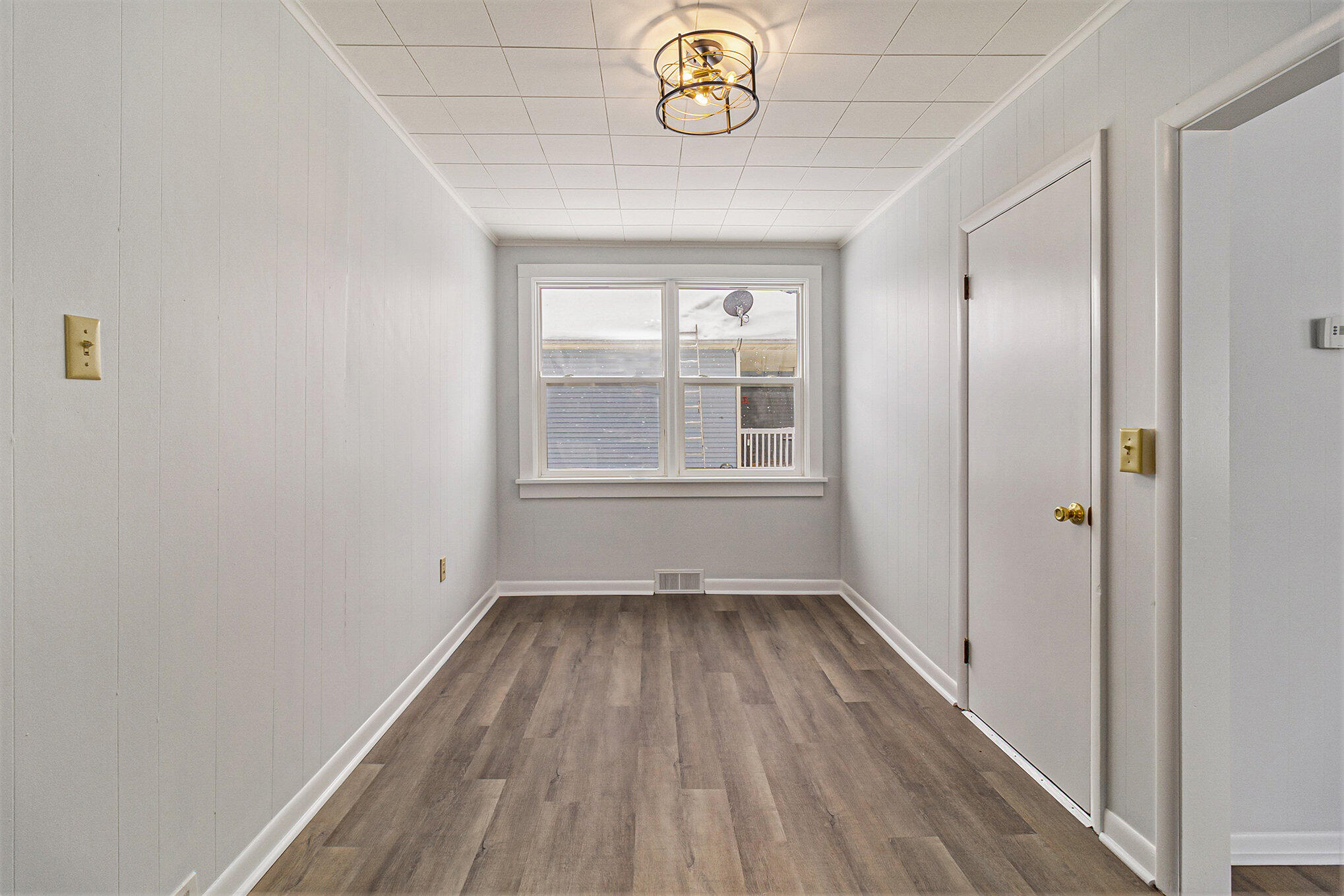 811 S Division Street