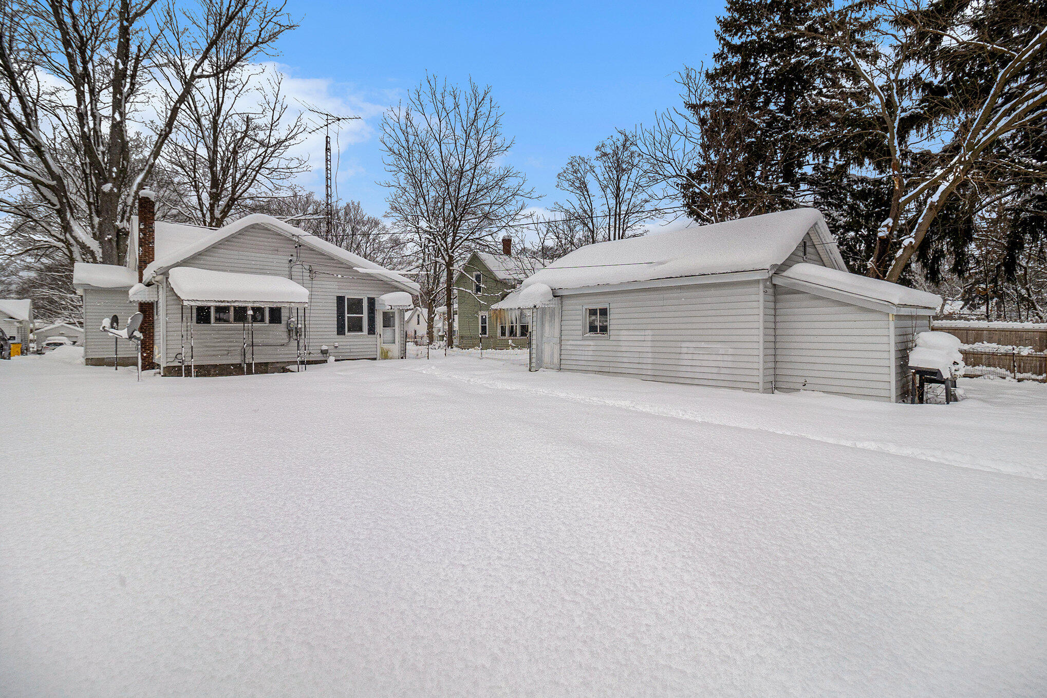 811 S Division Street