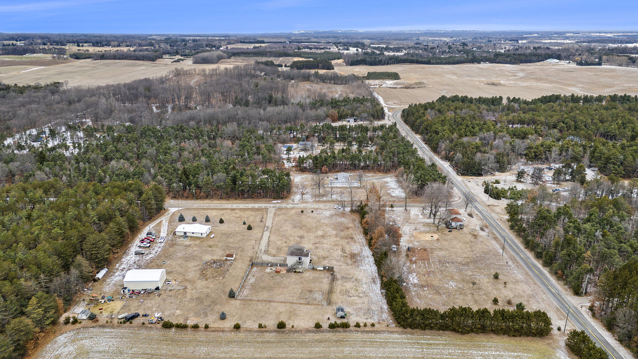 6039 W Morris Lake Road