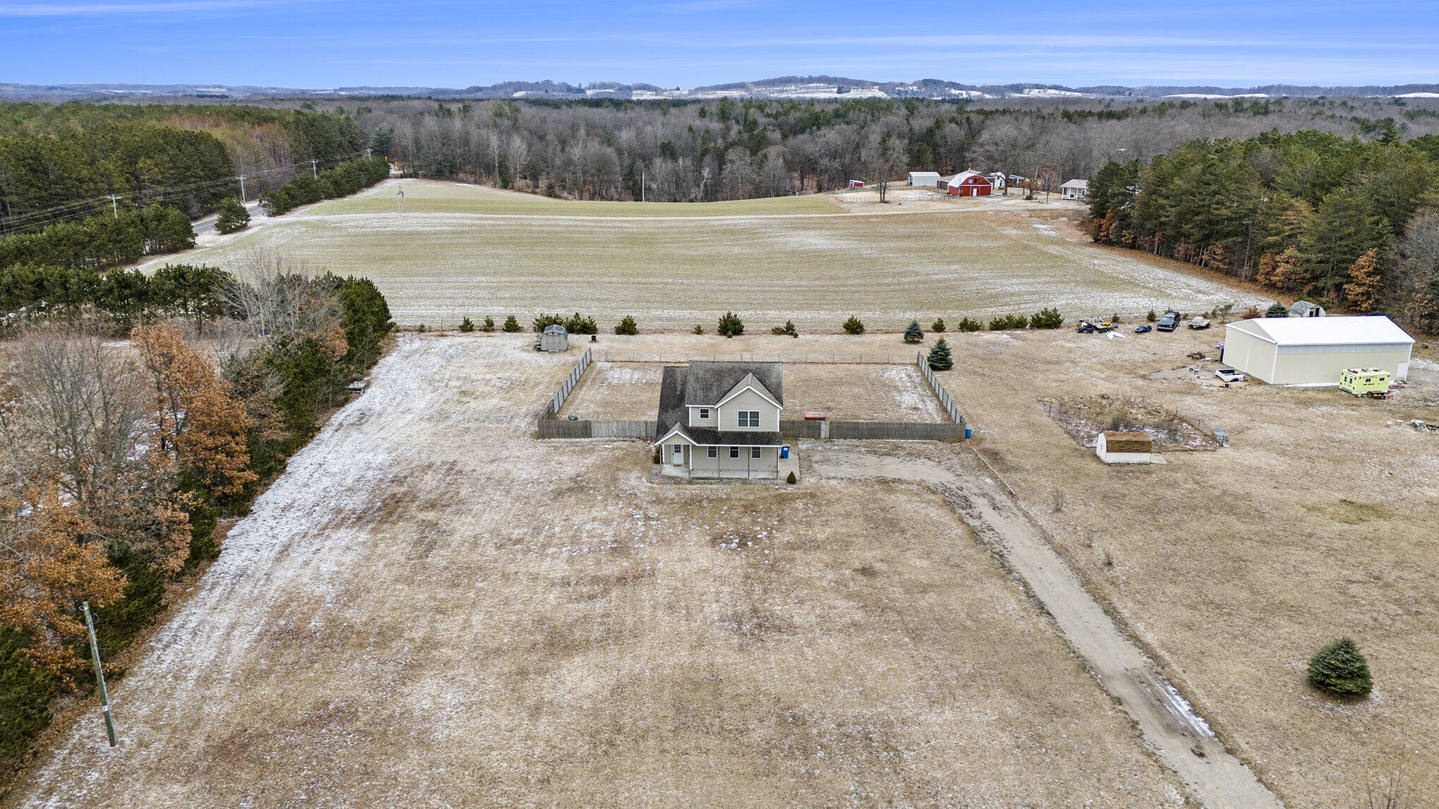 6039 W Morris Lake Road