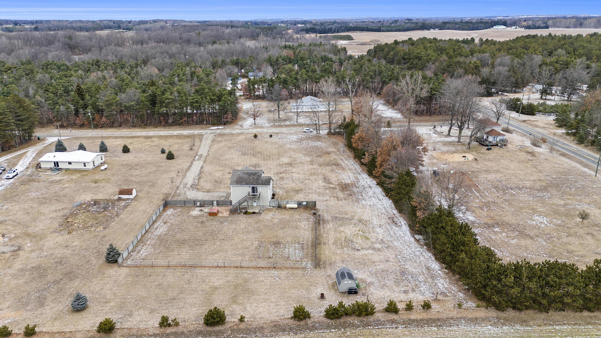 6039 W Morris Lake Road