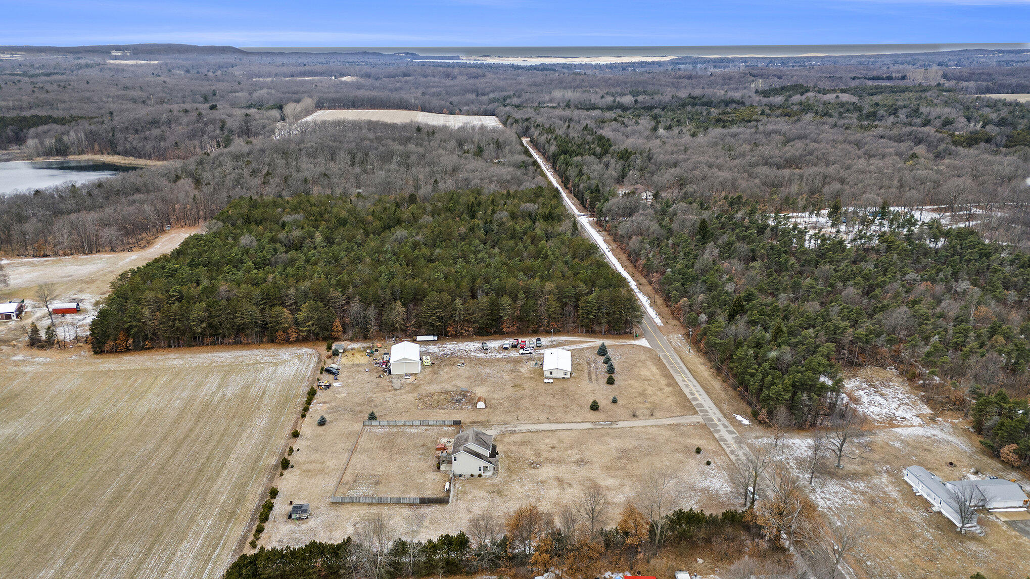 6039 W Morris Lake Road