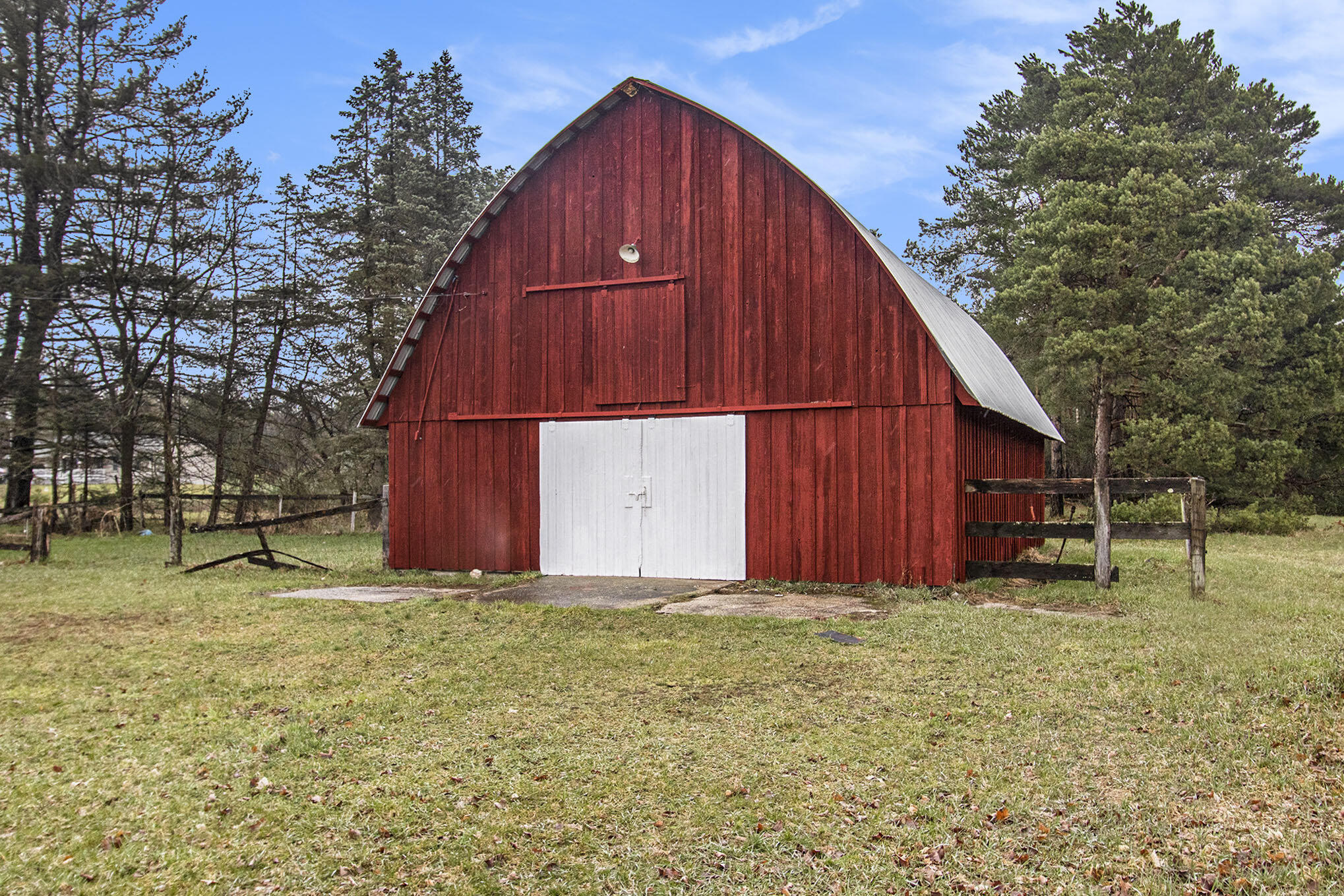 5142 Automobile Road