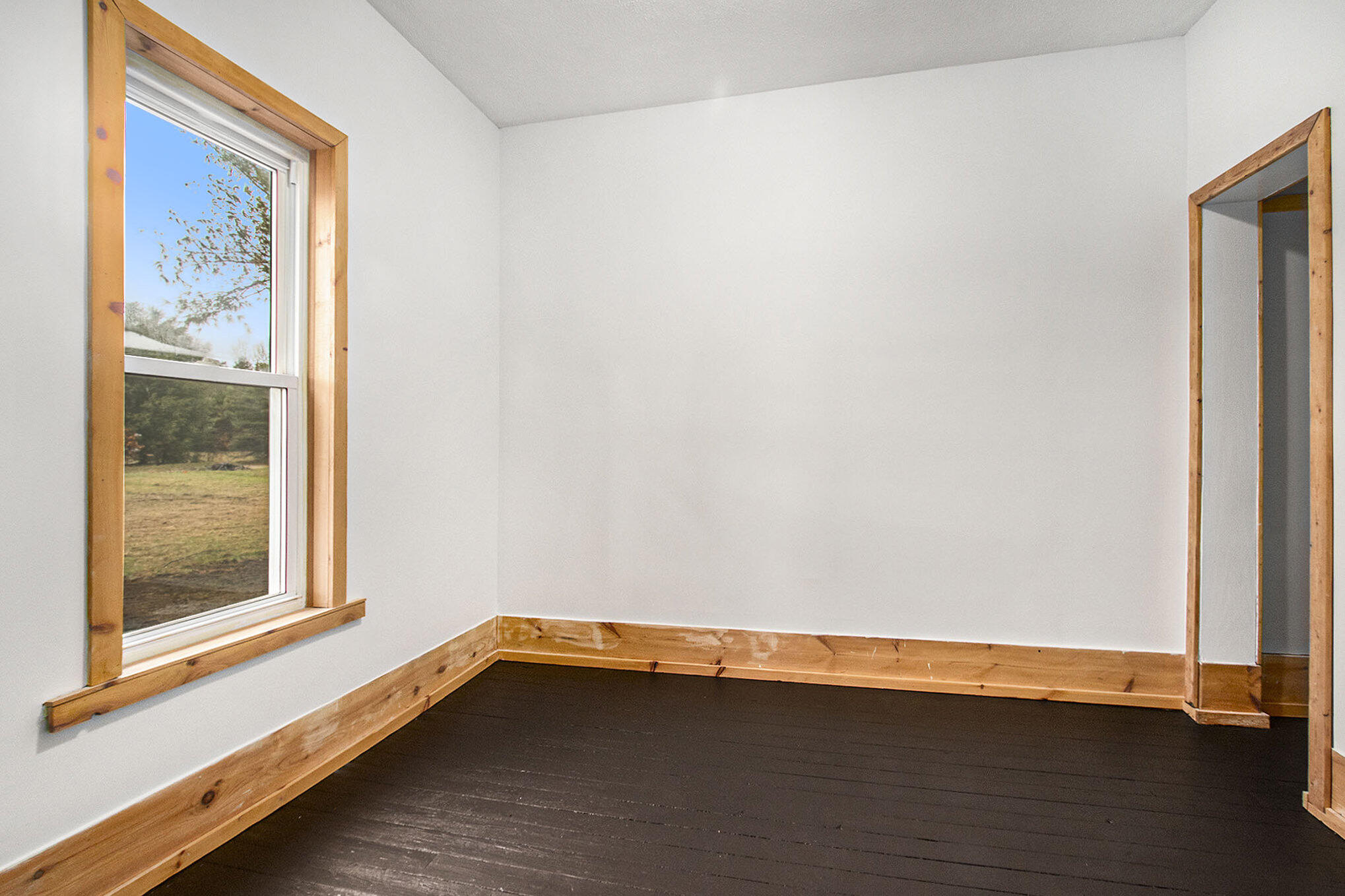 5142 Automobile Road