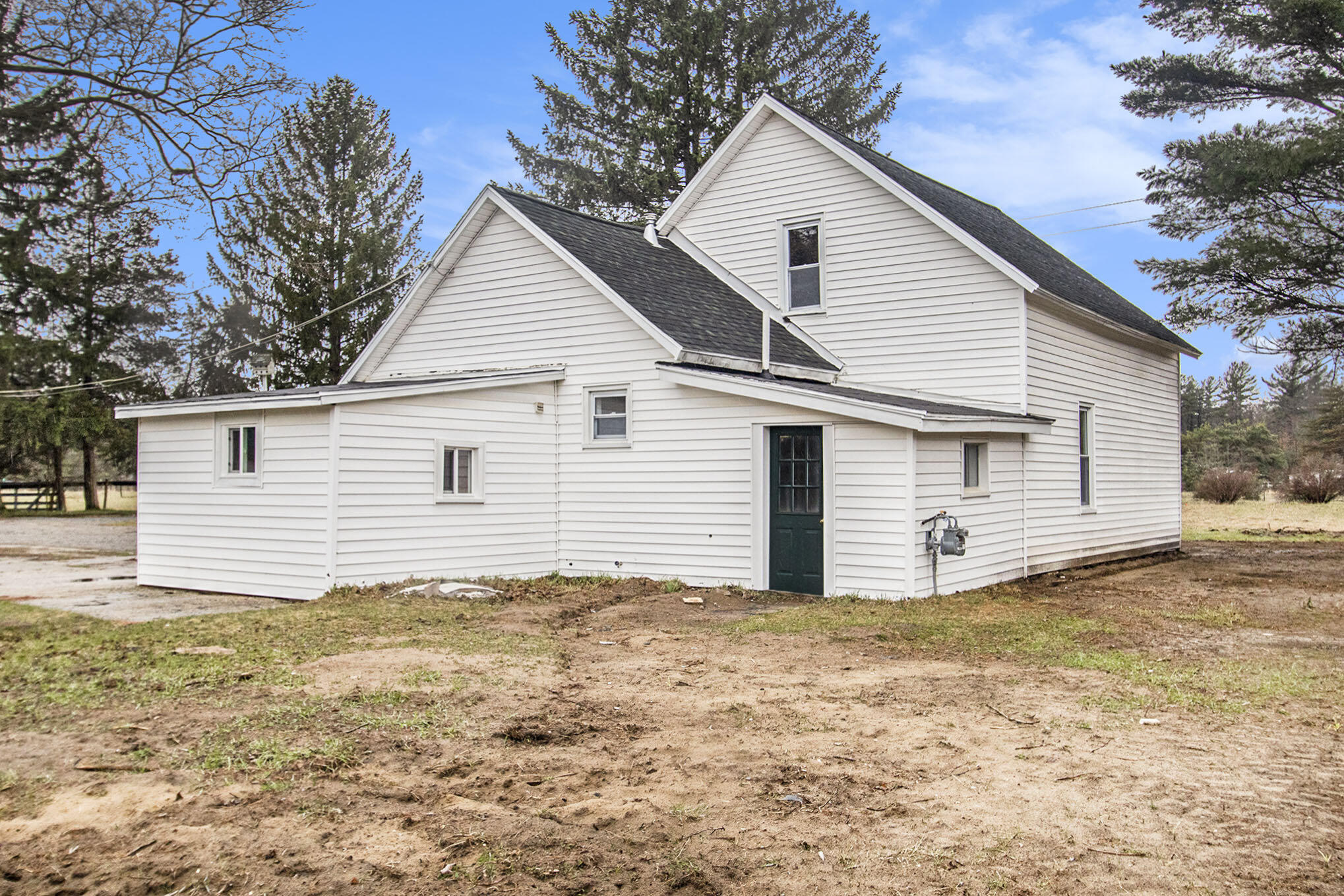 5142 Automobile Road