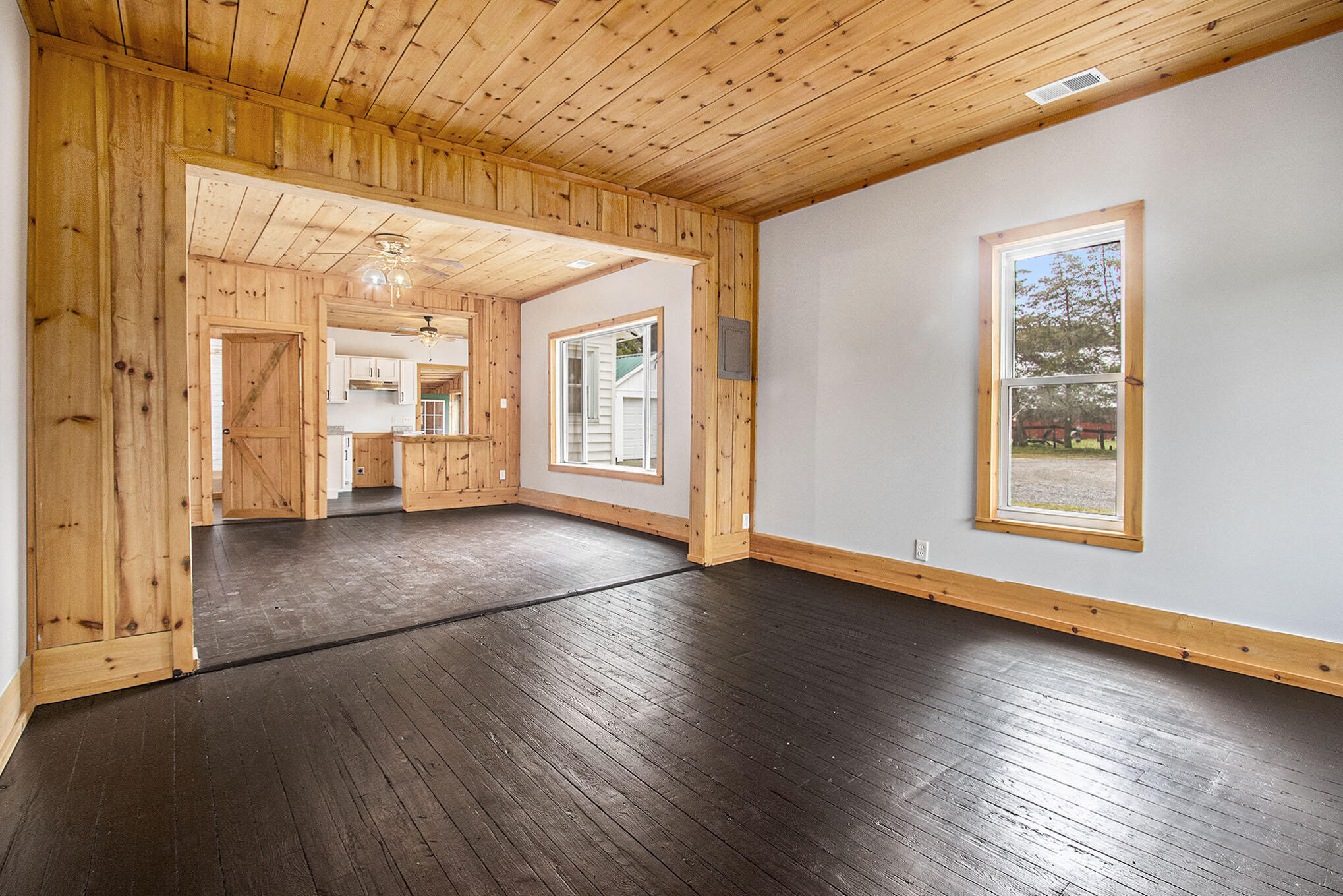 5142 Automobile Road