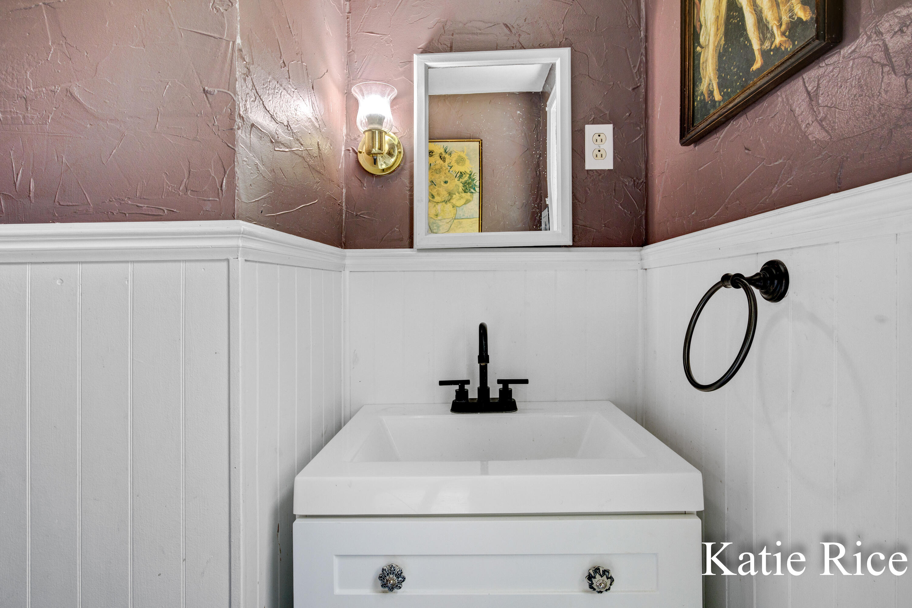 4897 Williams Street