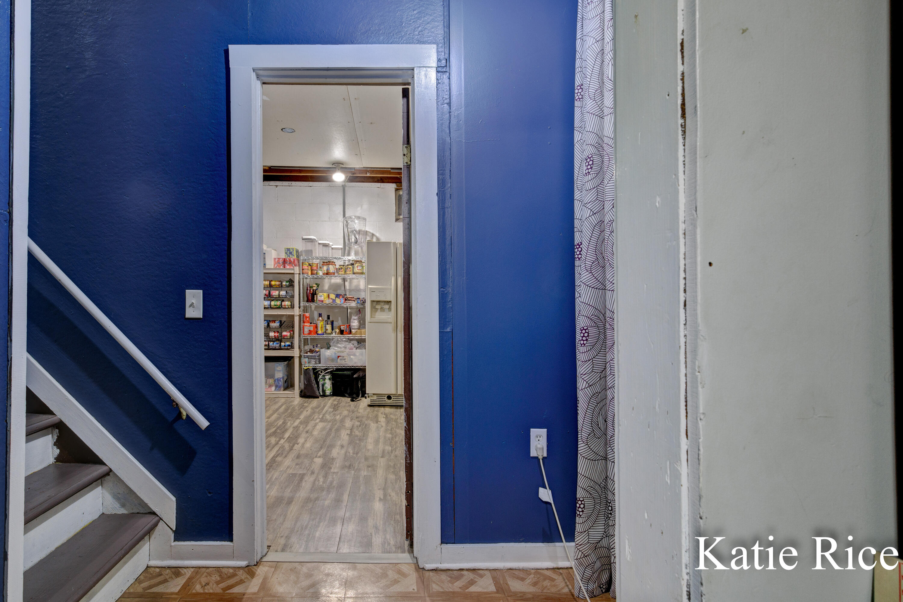 4897 Williams Street