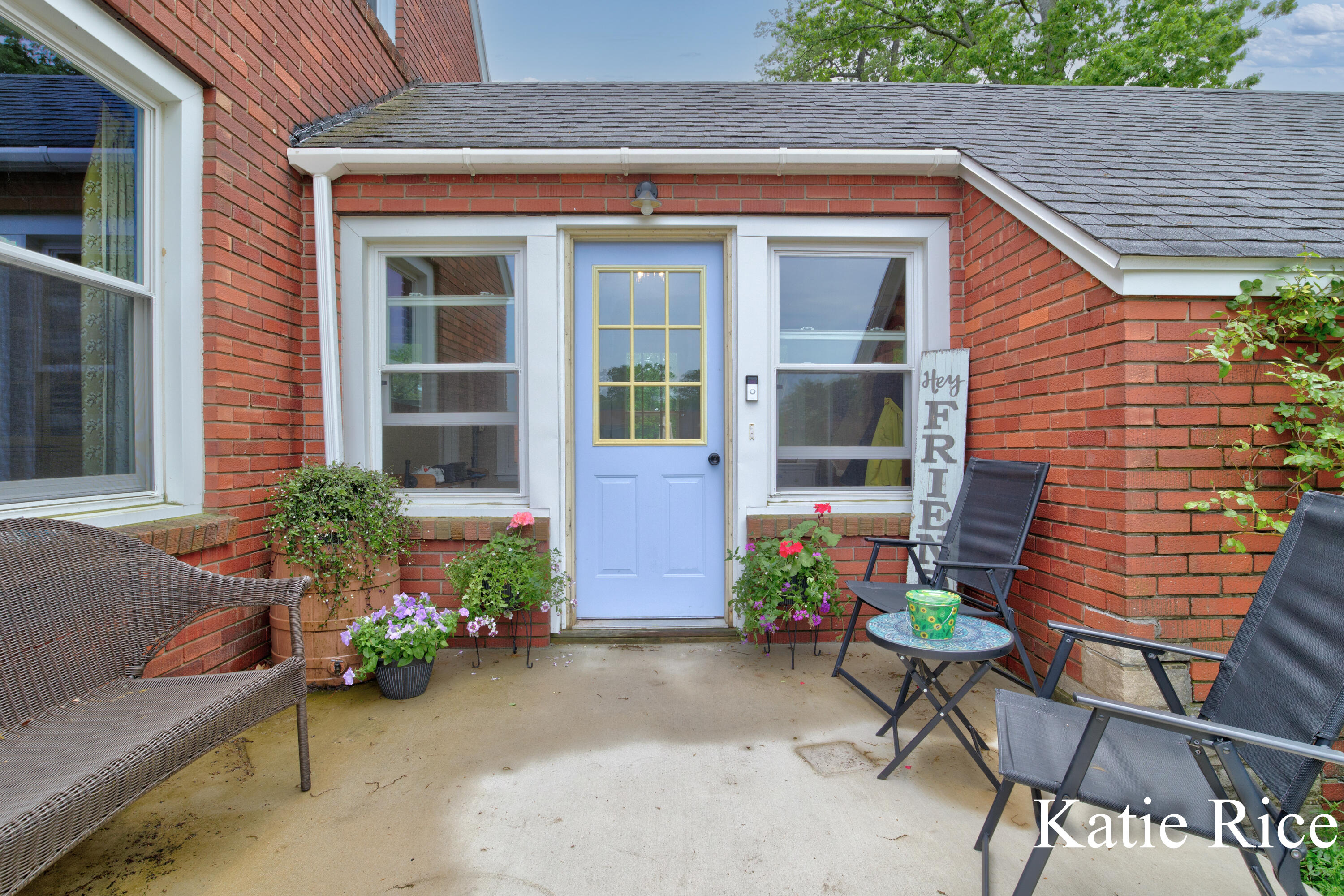 4897 Williams Street