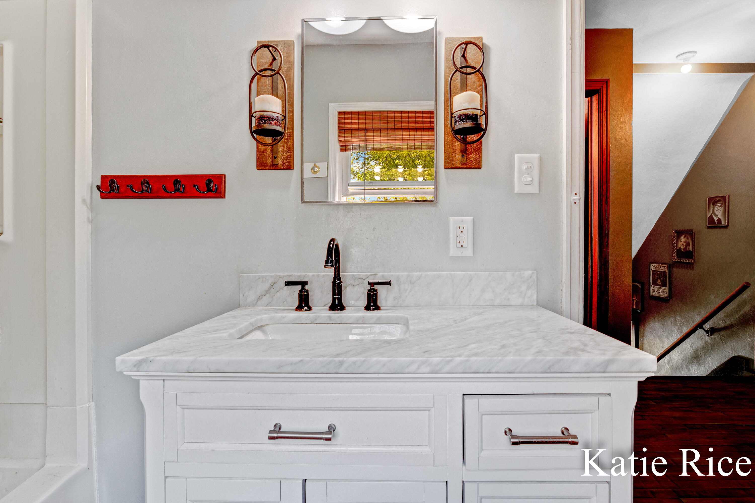 4897 Williams Street