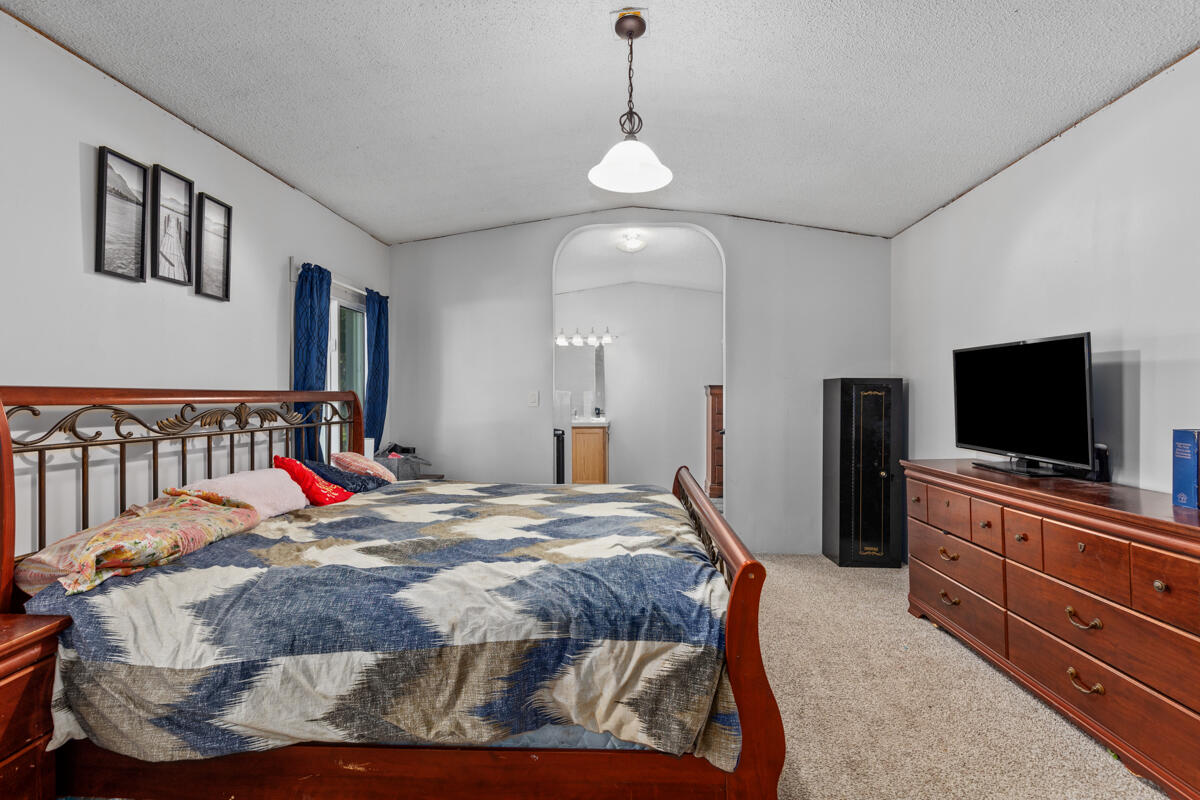 11526 N Bingham Avenue