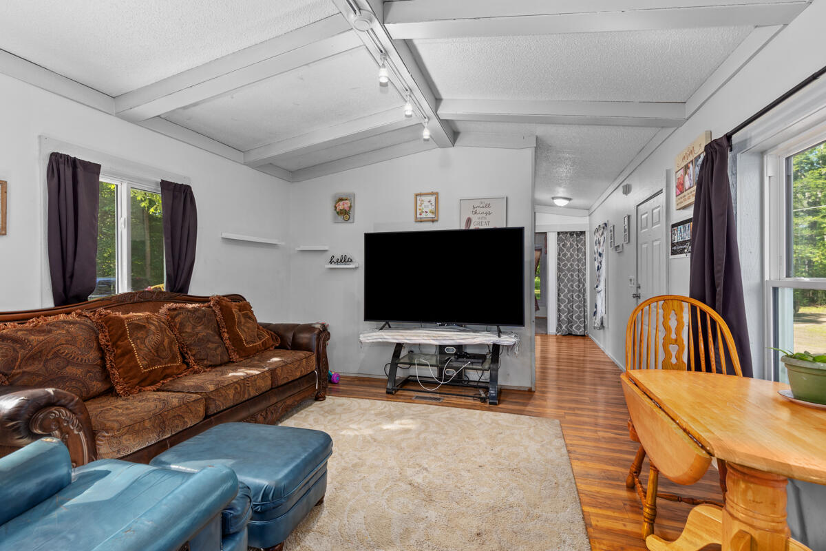 11526 N Bingham Avenue