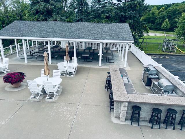 8572 Ellenwood Dr #26, Drive