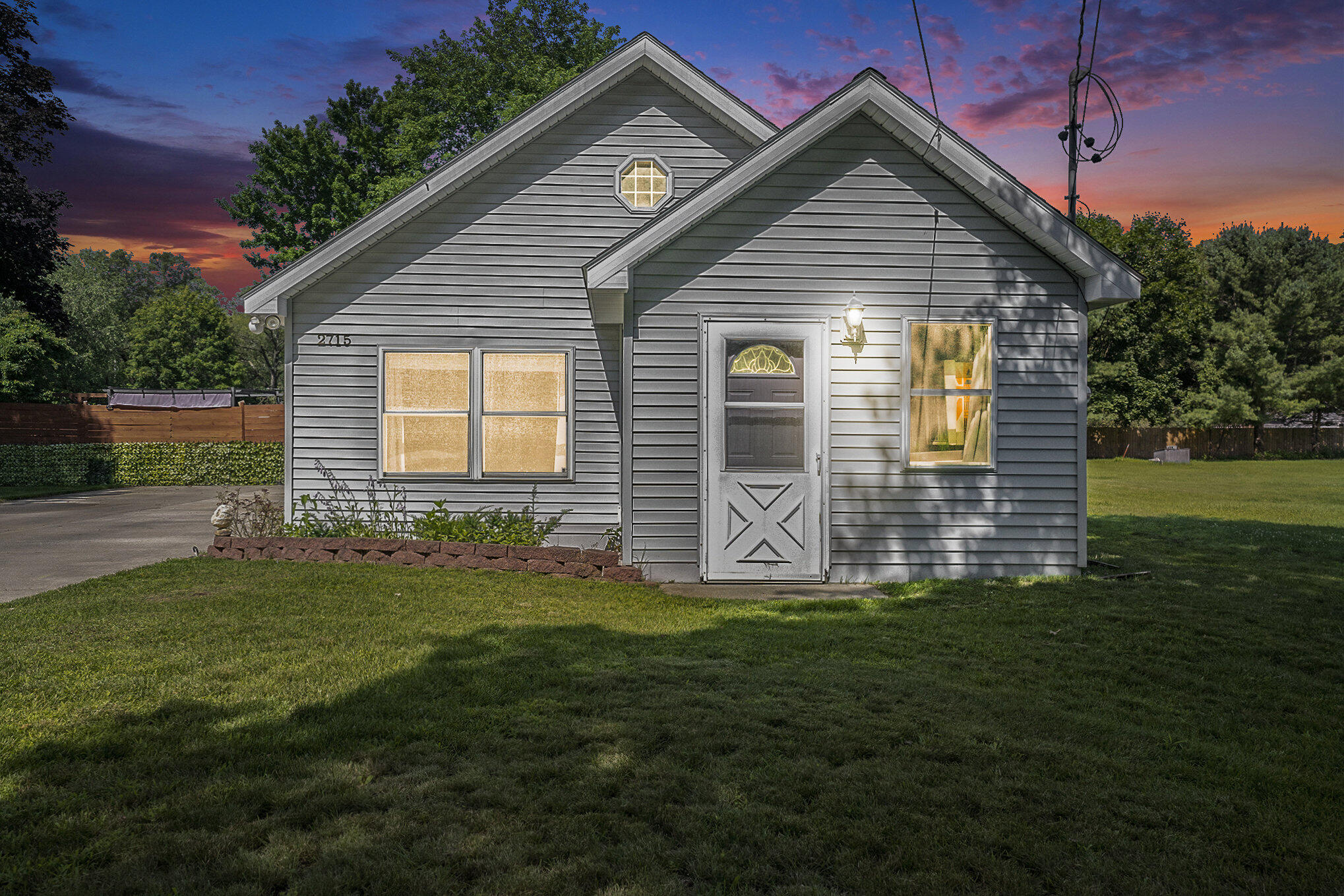 2715 McArthur Street