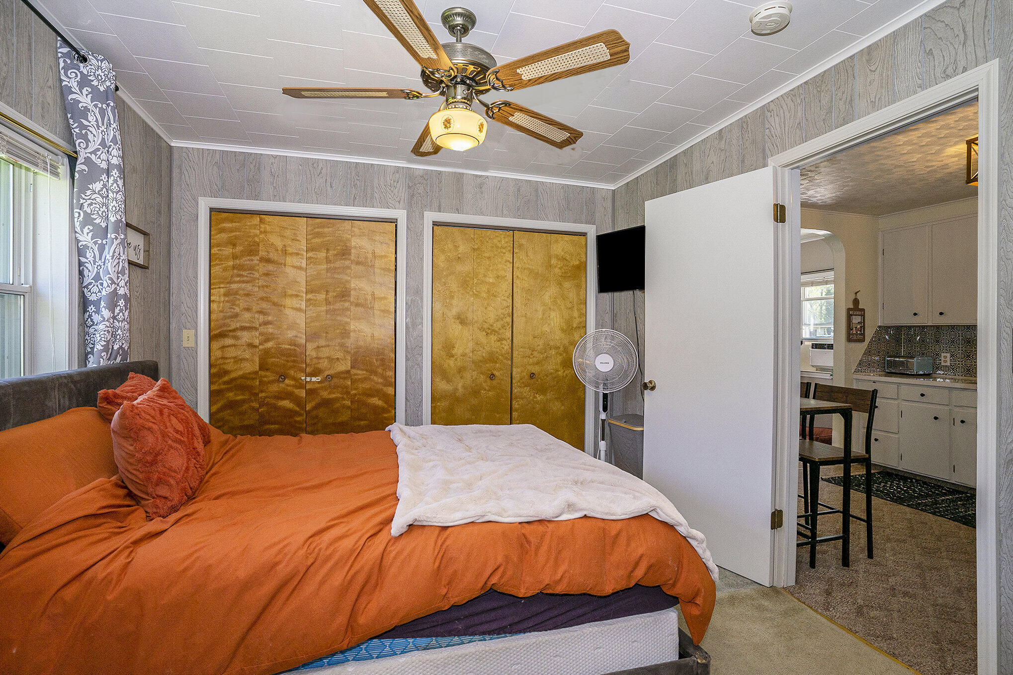 2715 McArthur Street