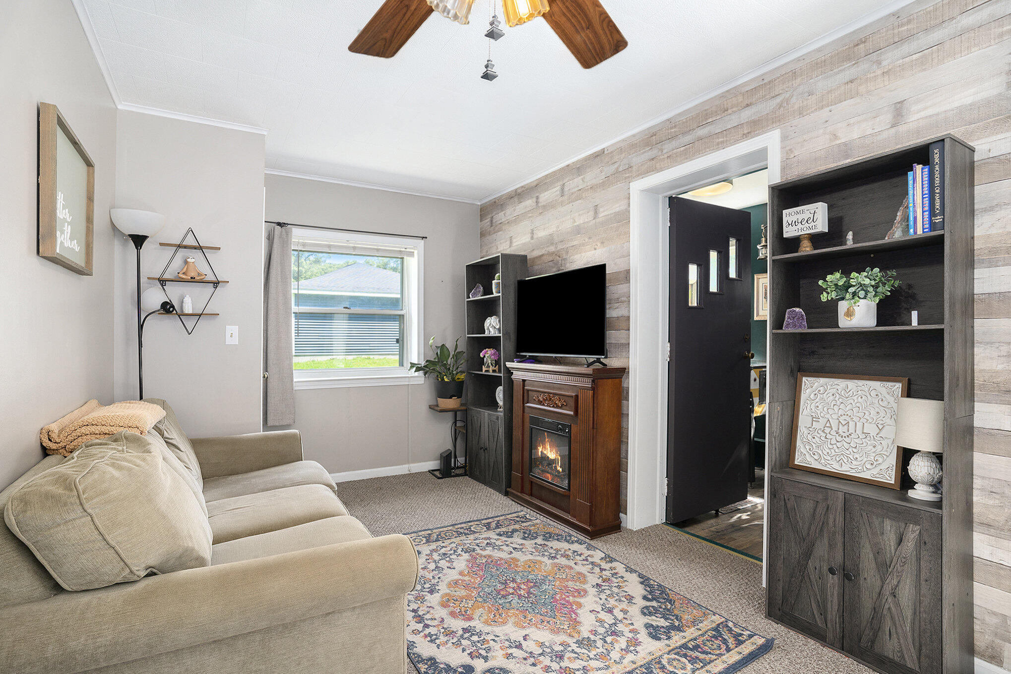 2715 McArthur Street