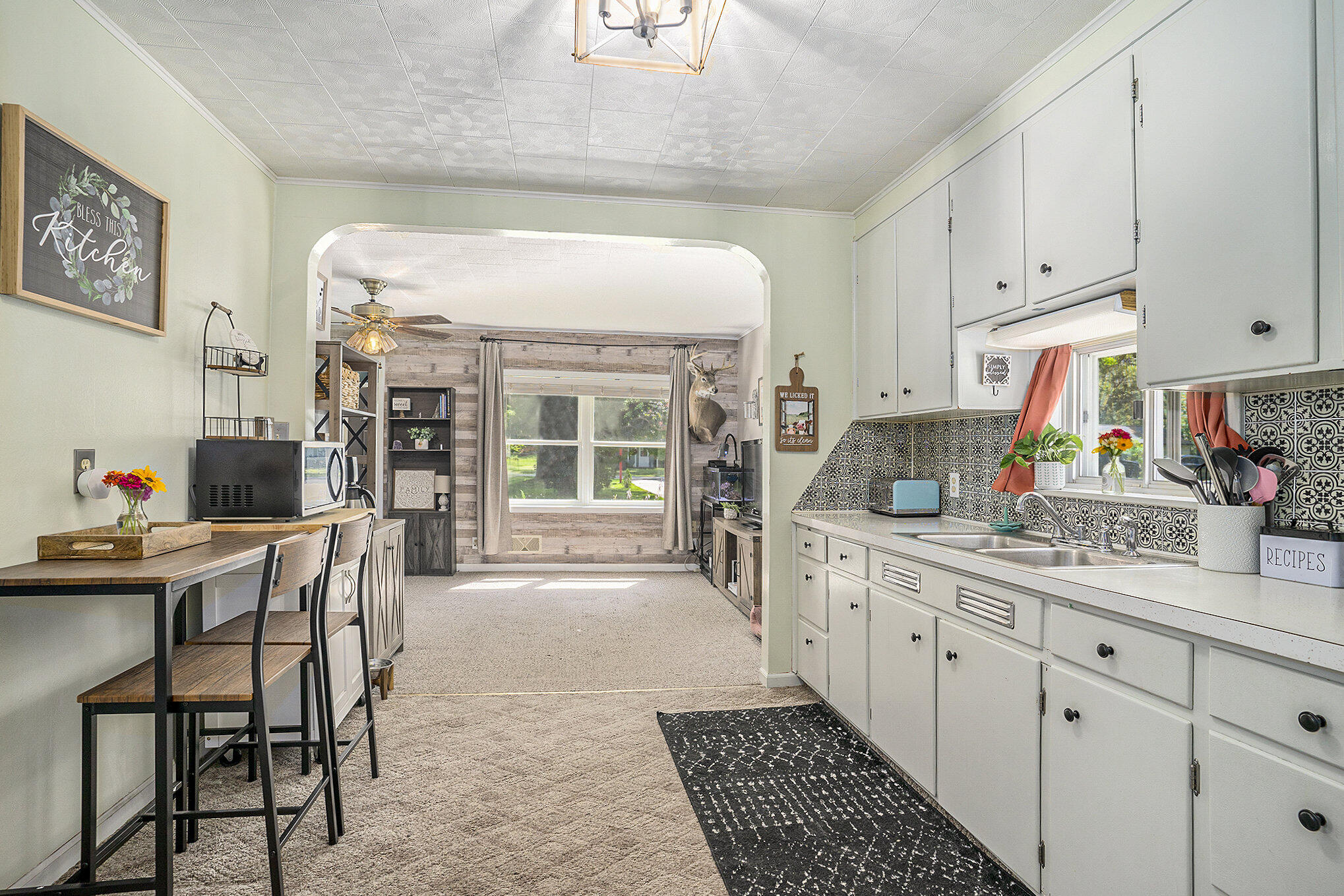 2715 McArthur Street