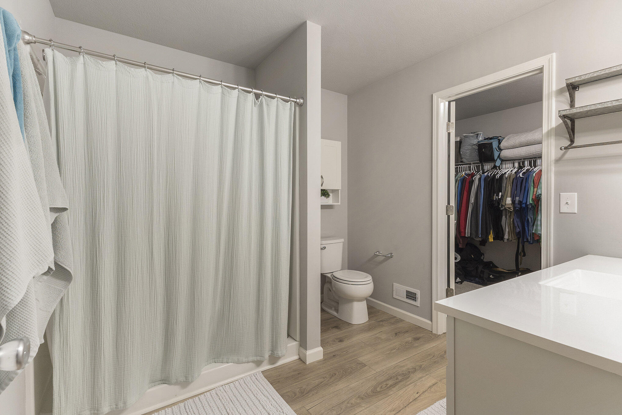 1305 Waters Edge Court