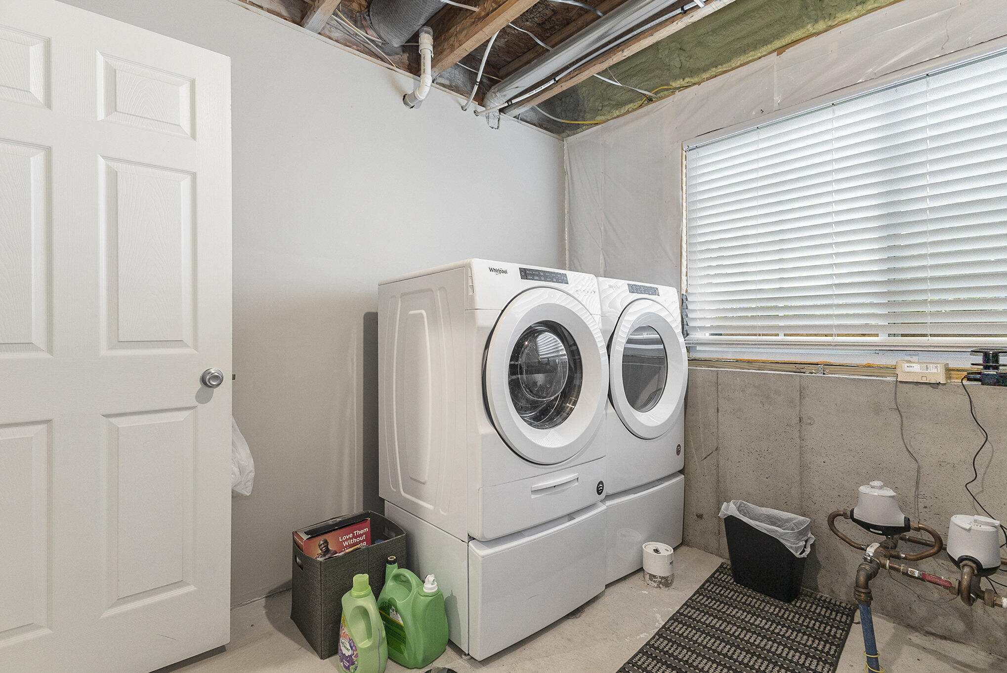 1305 Waters Edge Court